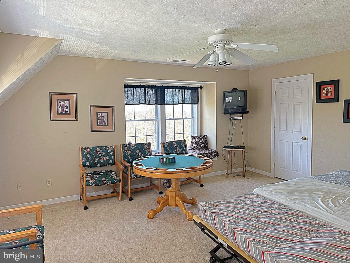 554 PINECREST DRIVE
