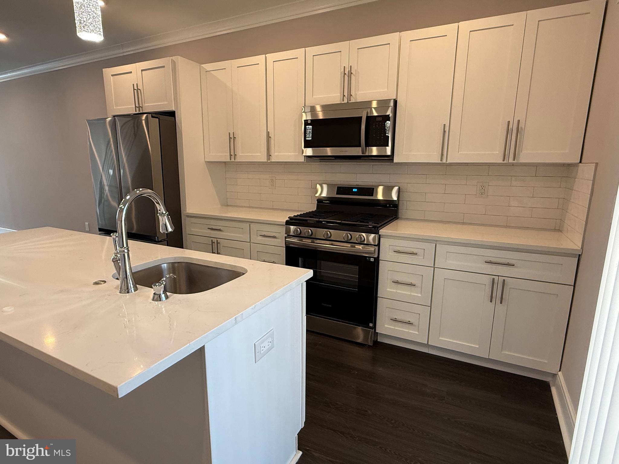 GRAYS FERRY - Residential