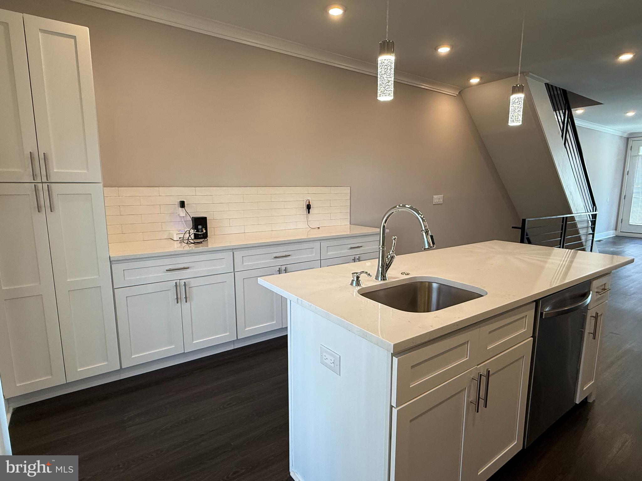 GRAYS FERRY - Residential