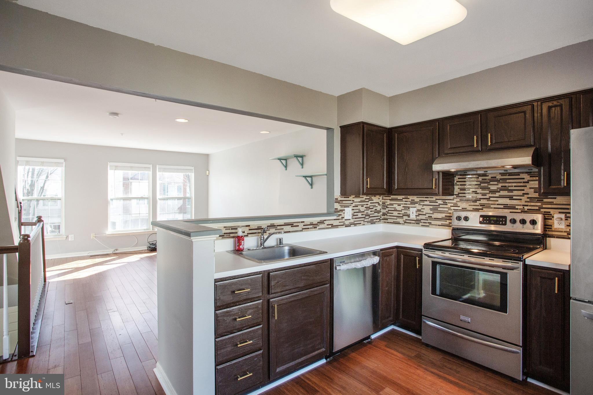 SAXONY SQUARE - Residential Lease