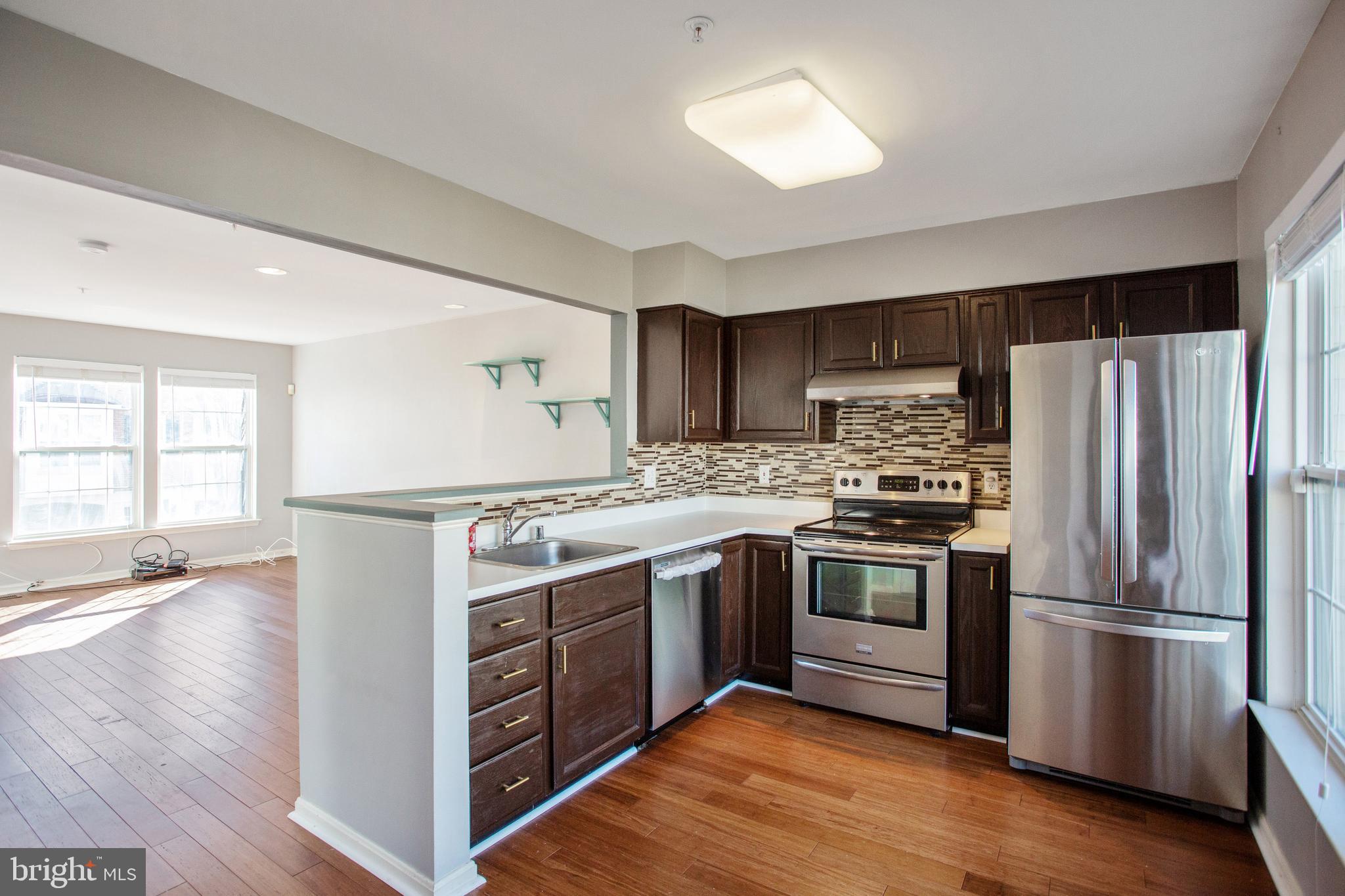 SAXONY SQUARE - Residential Lease