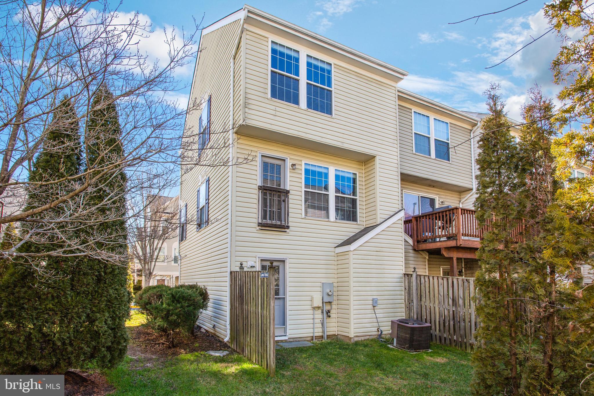 SAXONY SQUARE - Residential Lease