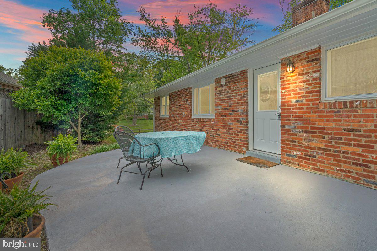 HOLLIN HALL VILLAGE - Residential