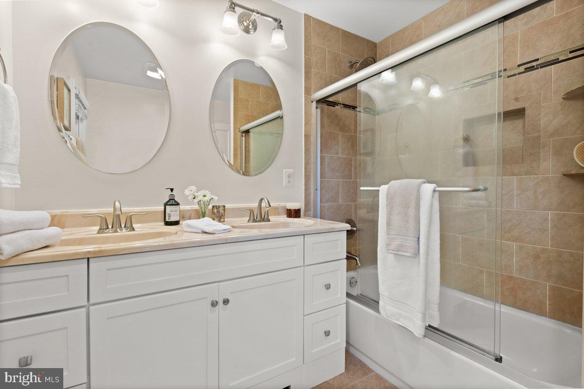 HOLLIN HALL VILLAGE - Residential