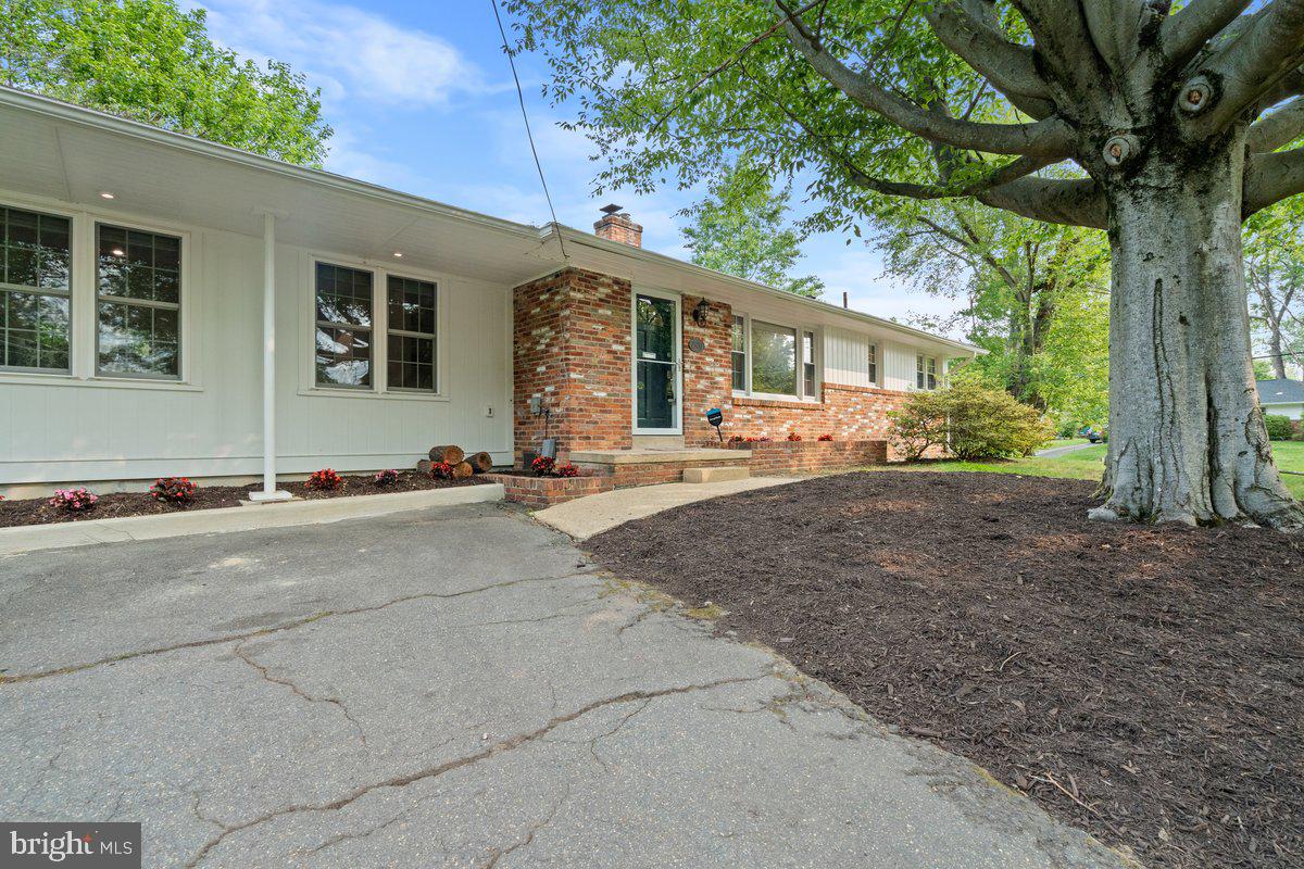 HOLLIN HALL VILLAGE - Residential