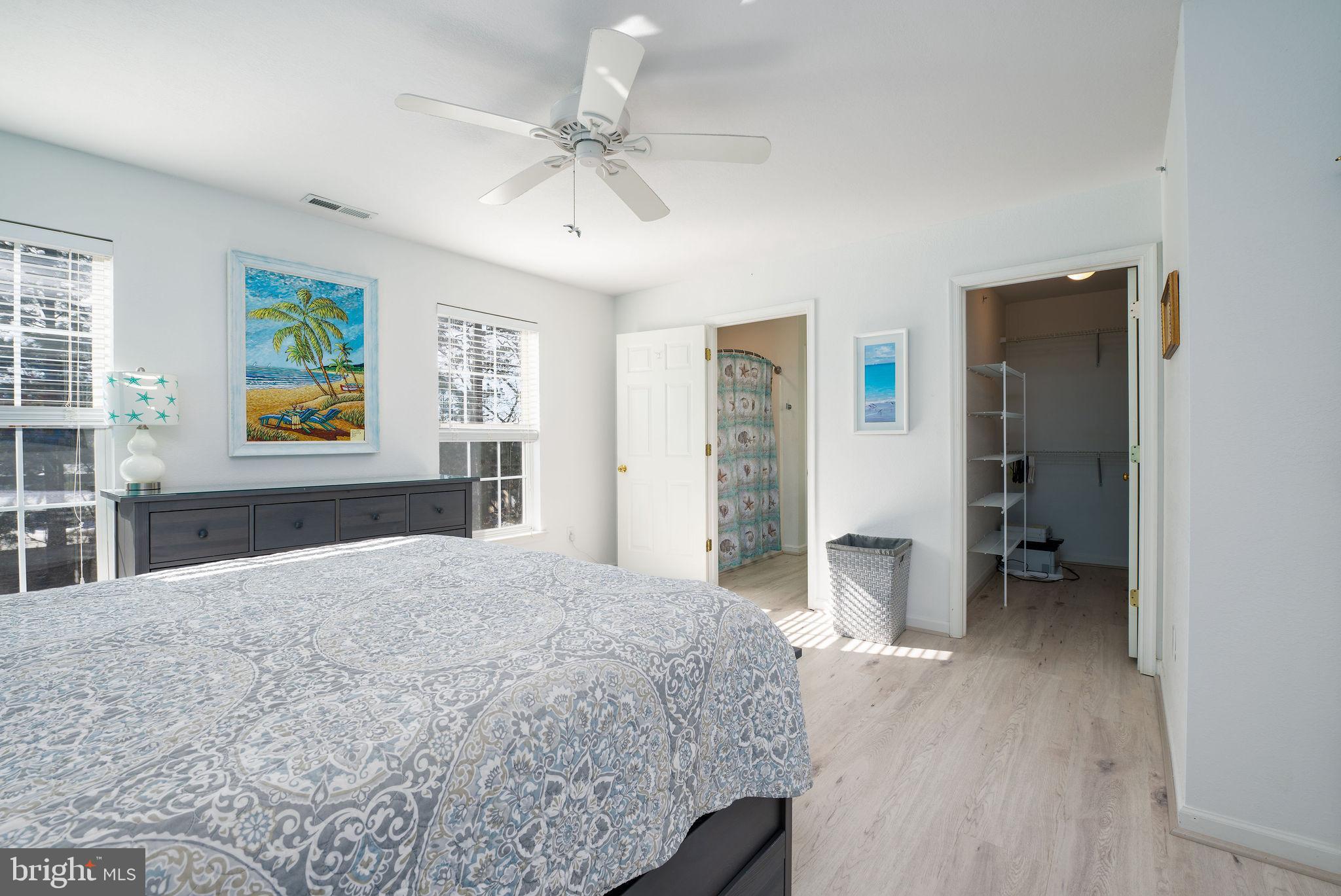 CREEKSIDE - Residential