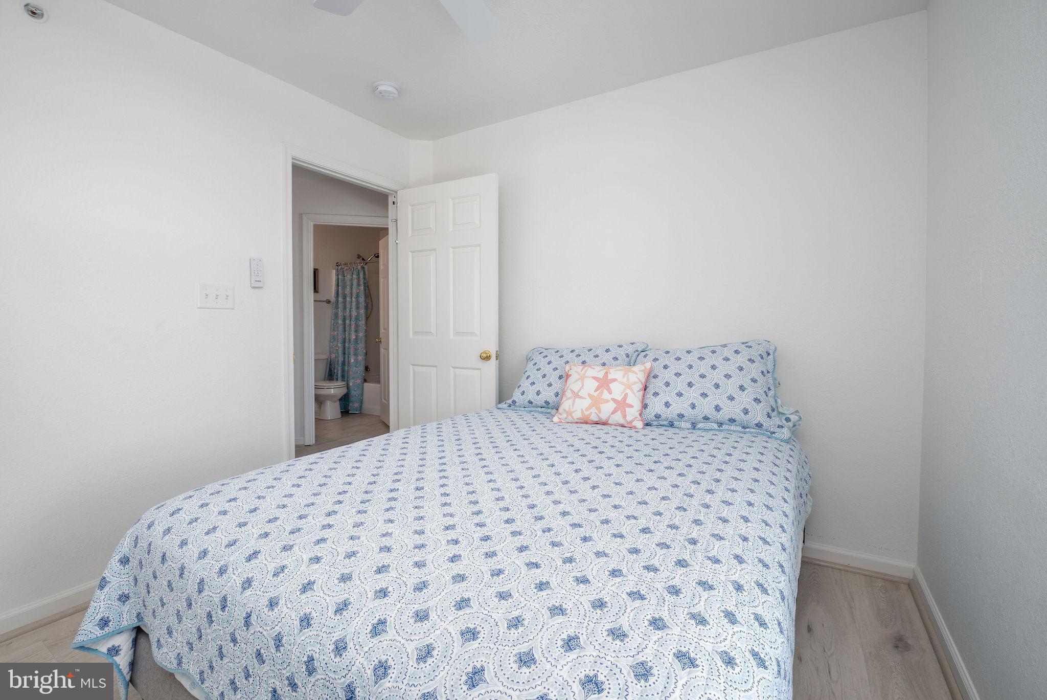 CREEKSIDE - Residential