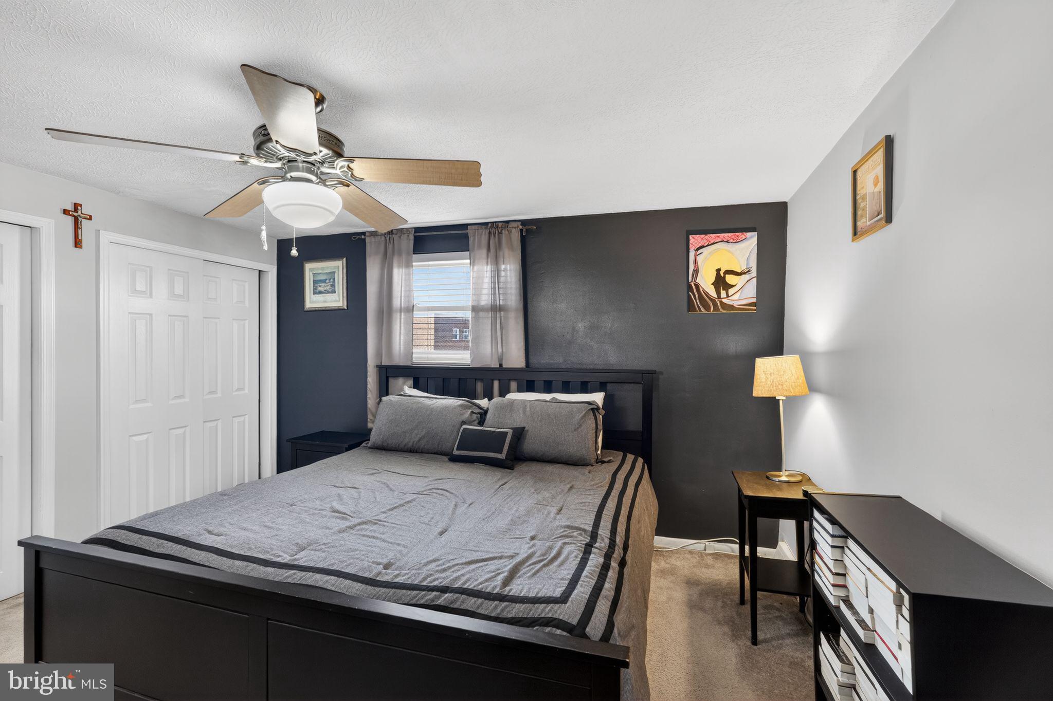 HOLME CIRCLE - Residential