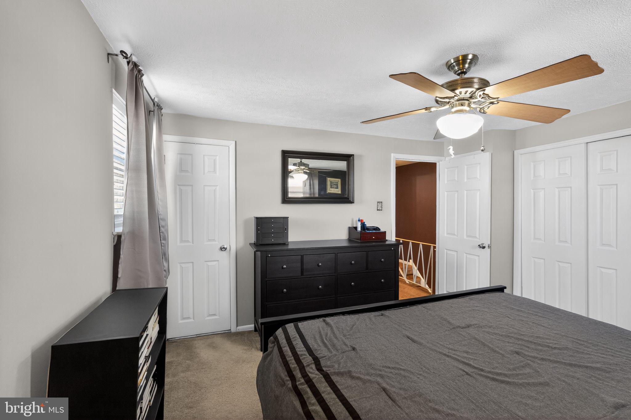 HOLME CIRCLE - Residential