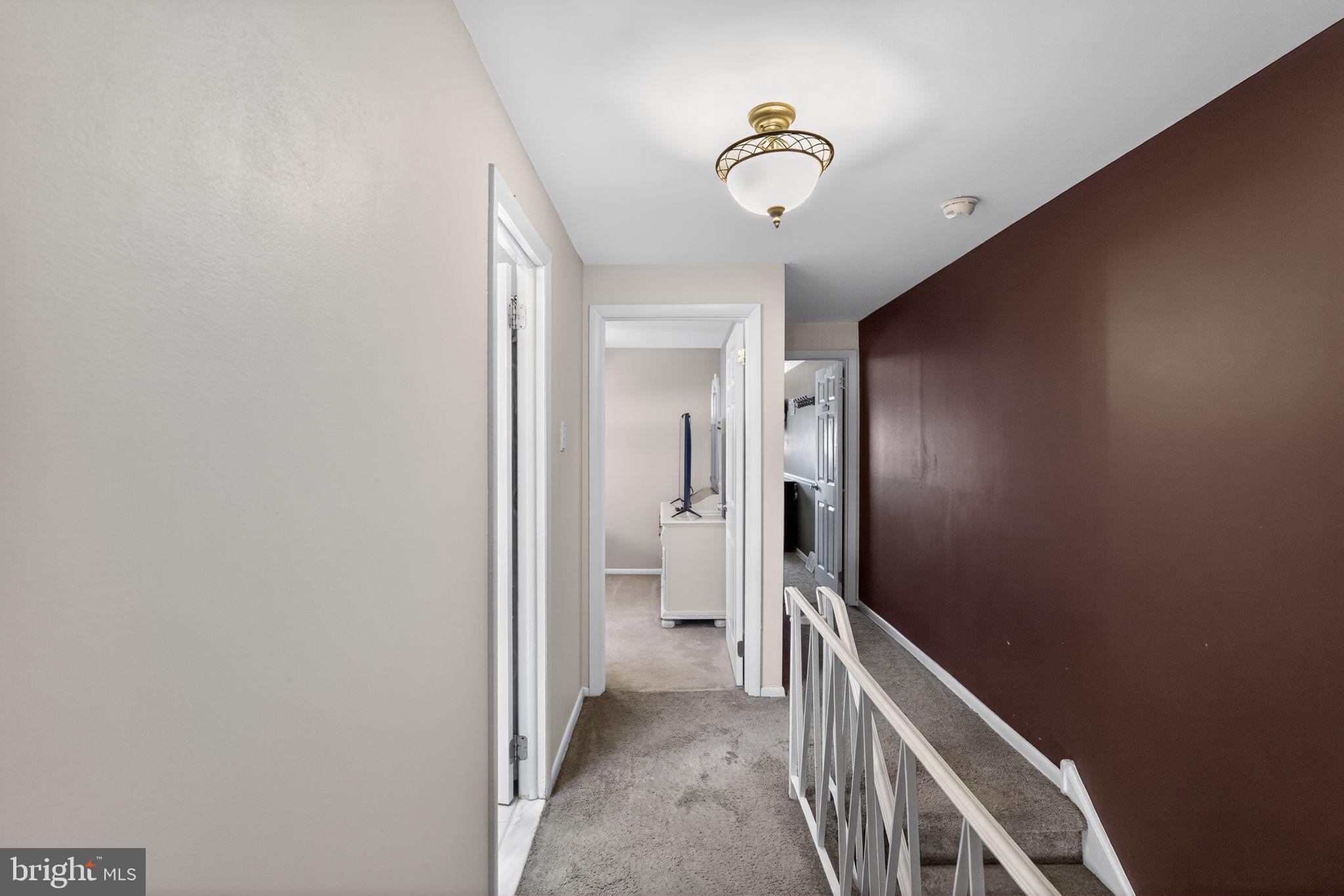 HOLME CIRCLE - Residential