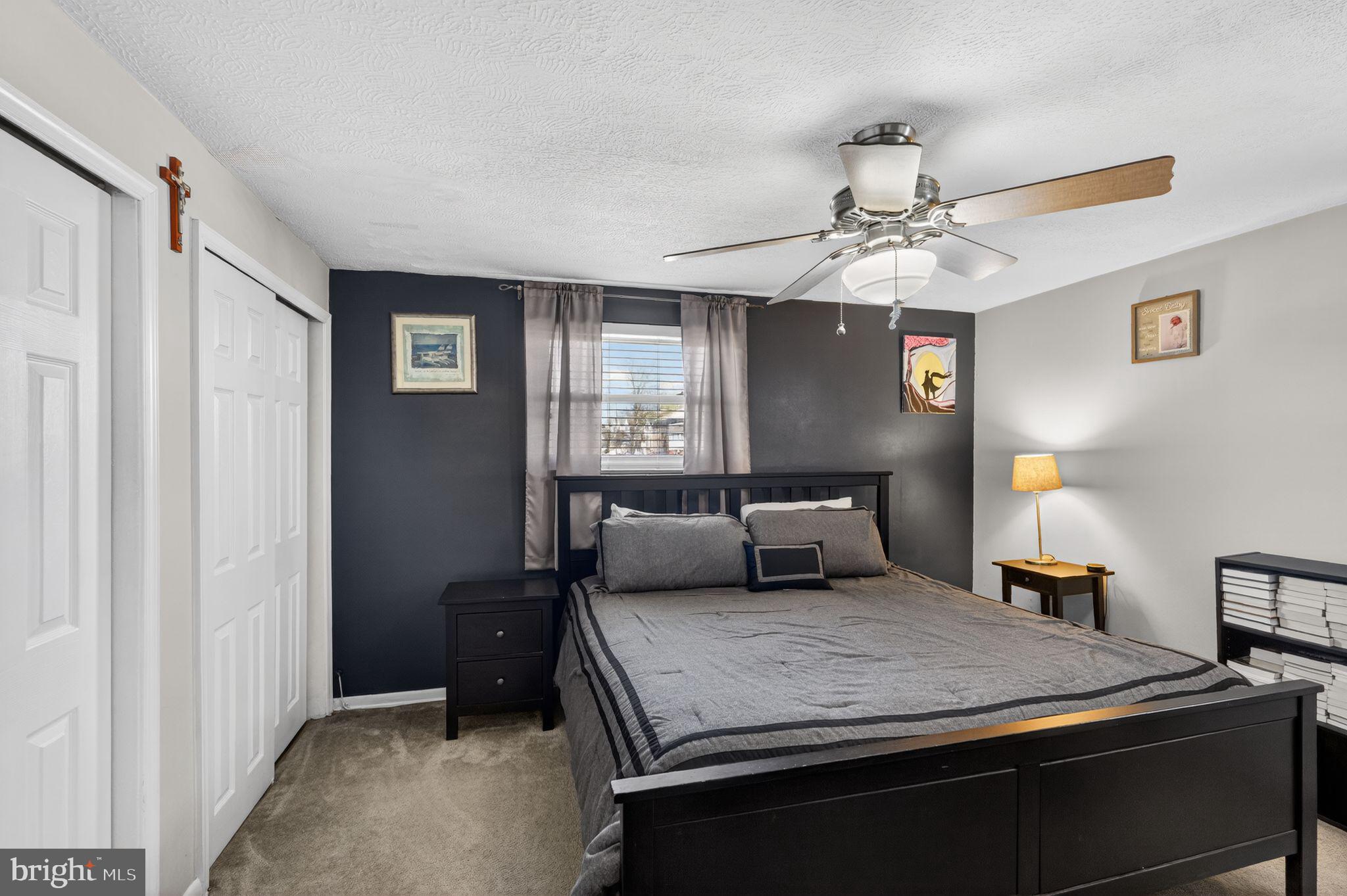 HOLME CIRCLE - Residential