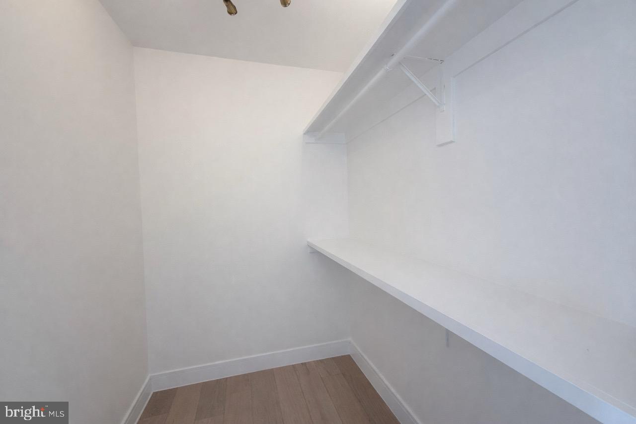 WEST LAWN - Residential