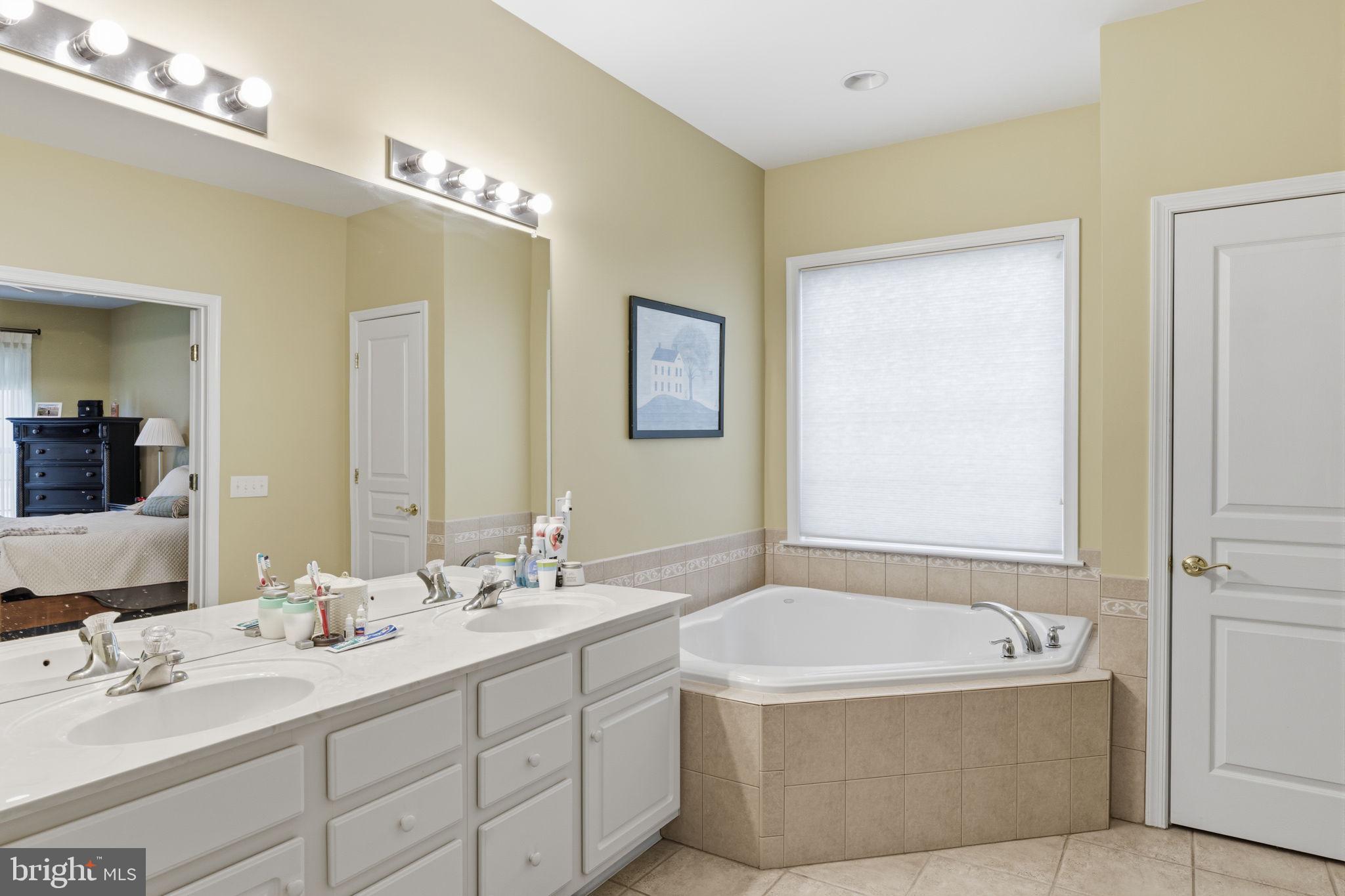 TRADITIONS AT WASH - Residential