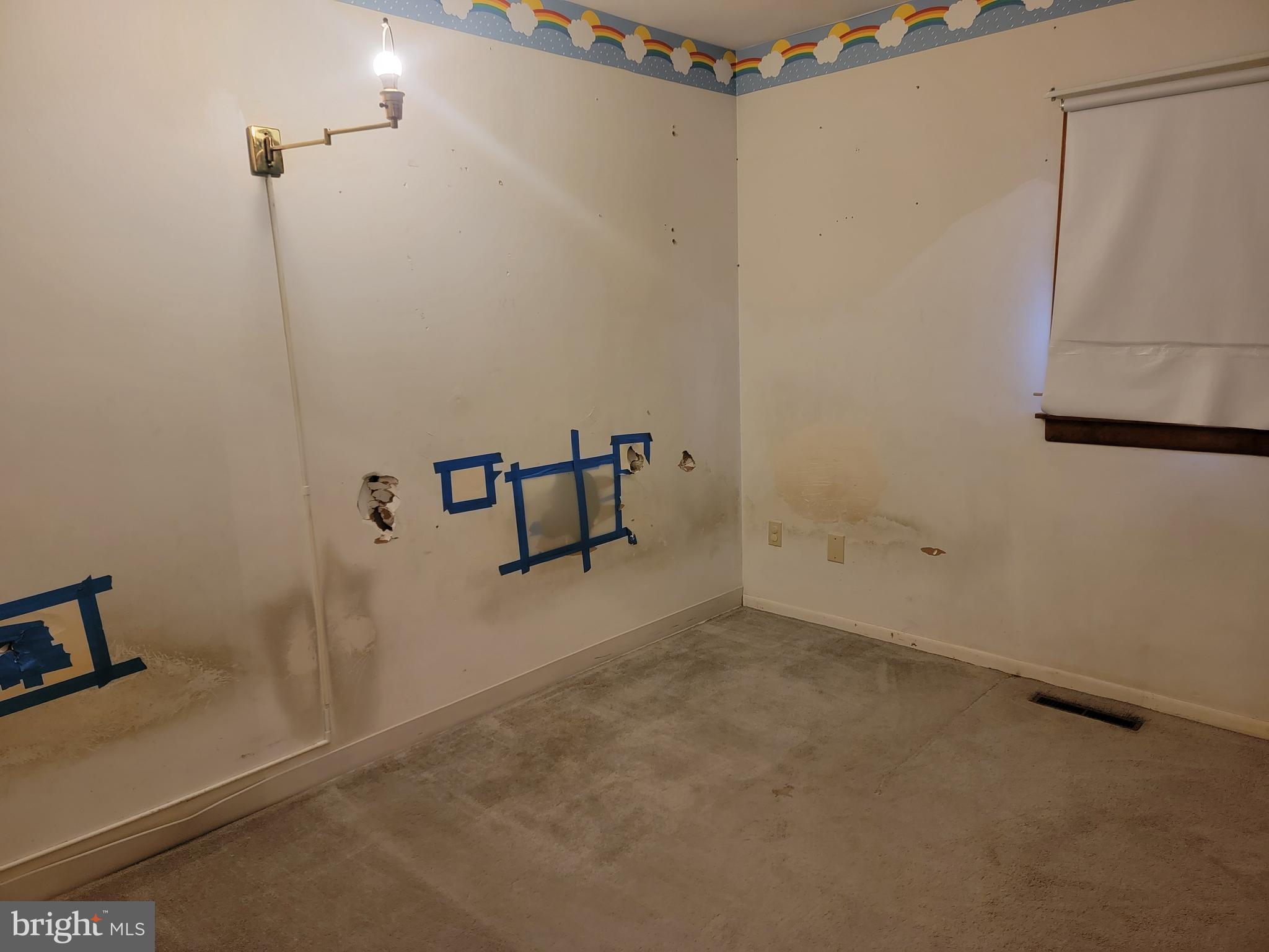 HILLCREST ORCHARDS - Residential