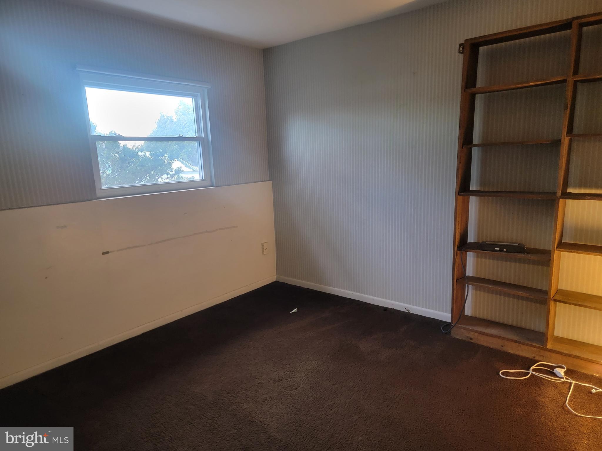 HILLCREST ORCHARDS - Residential