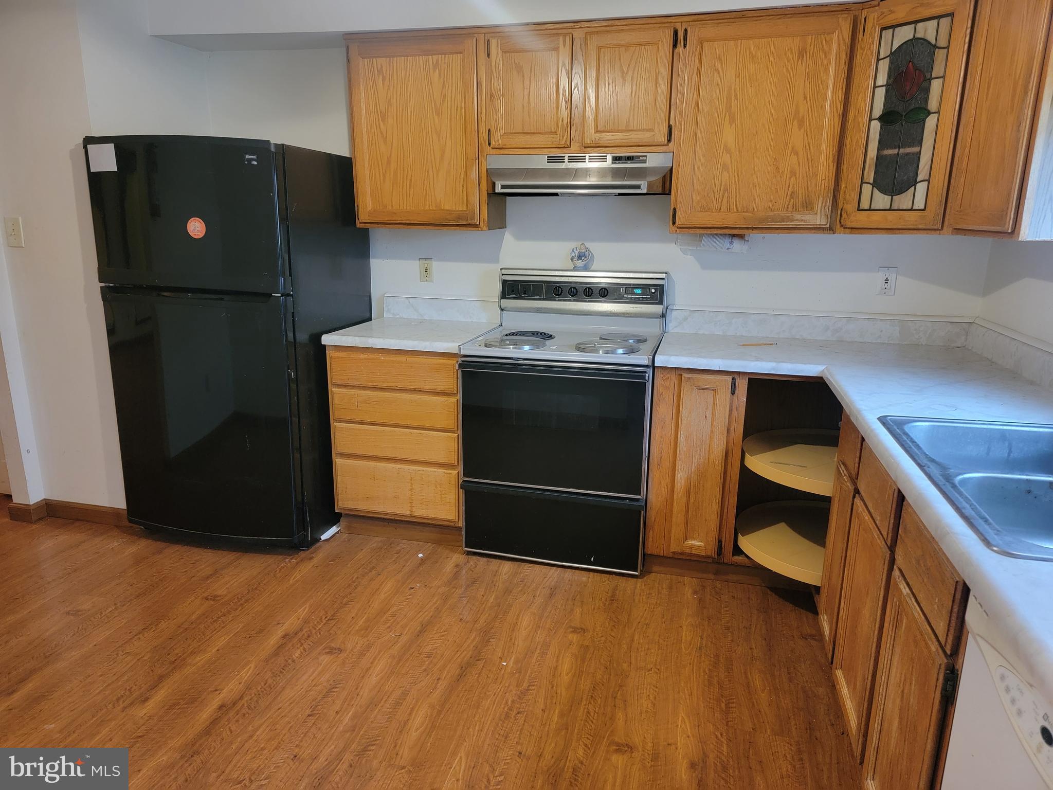 HILLCREST ORCHARDS - Residential