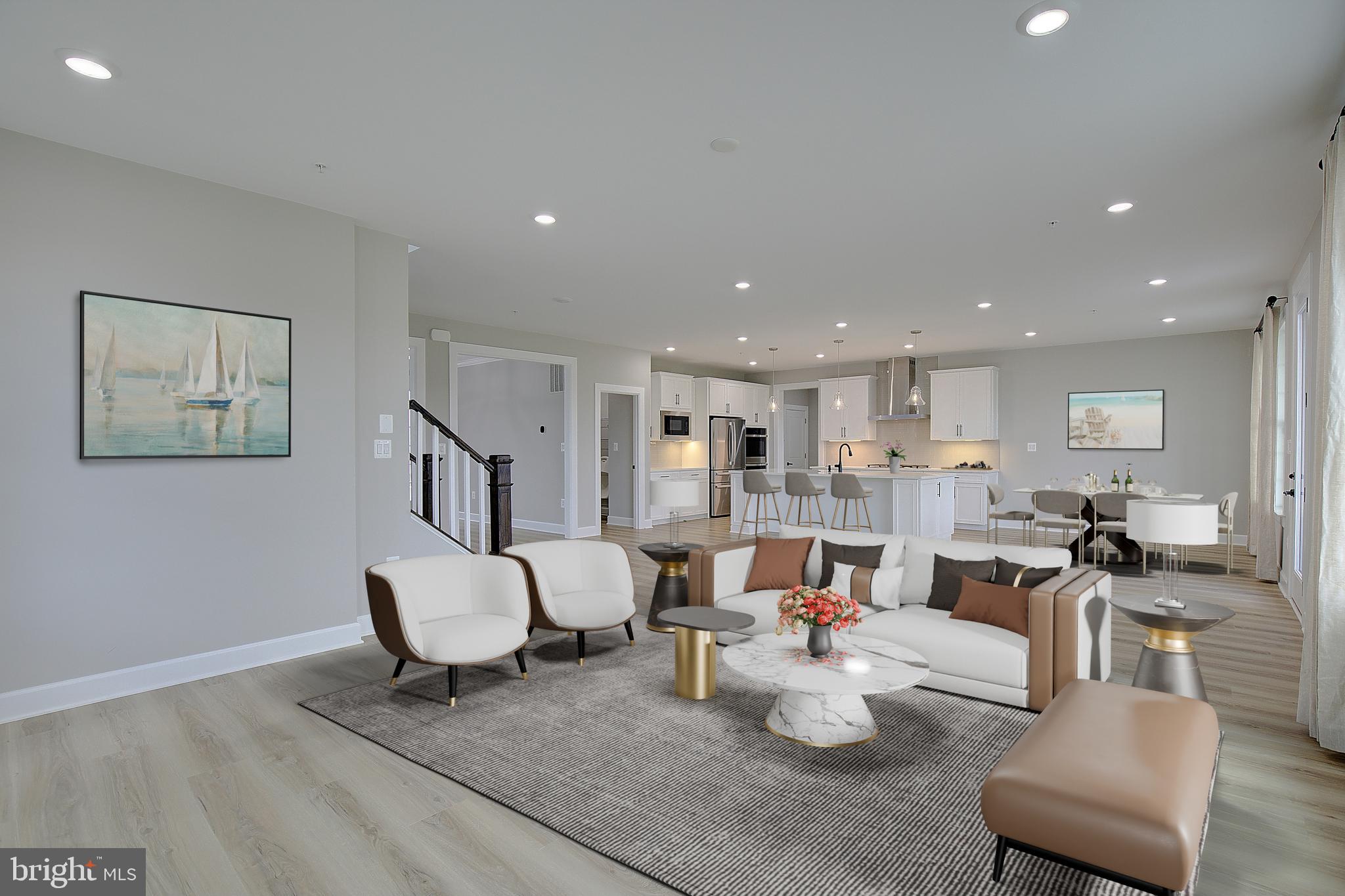 SOUTH LAKE - Residential