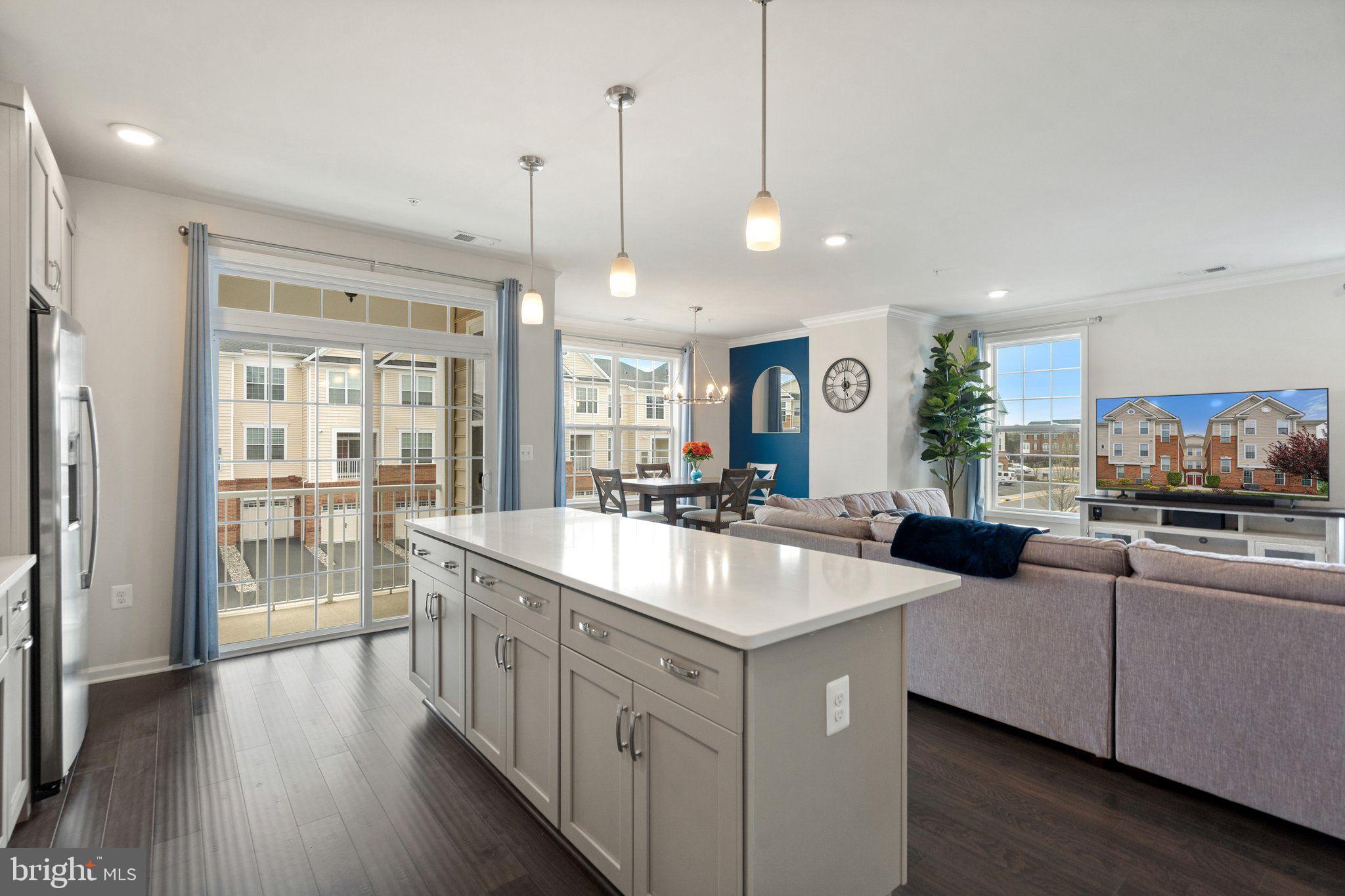 RIDGES AT LOUDOUN VALLEY - Residential