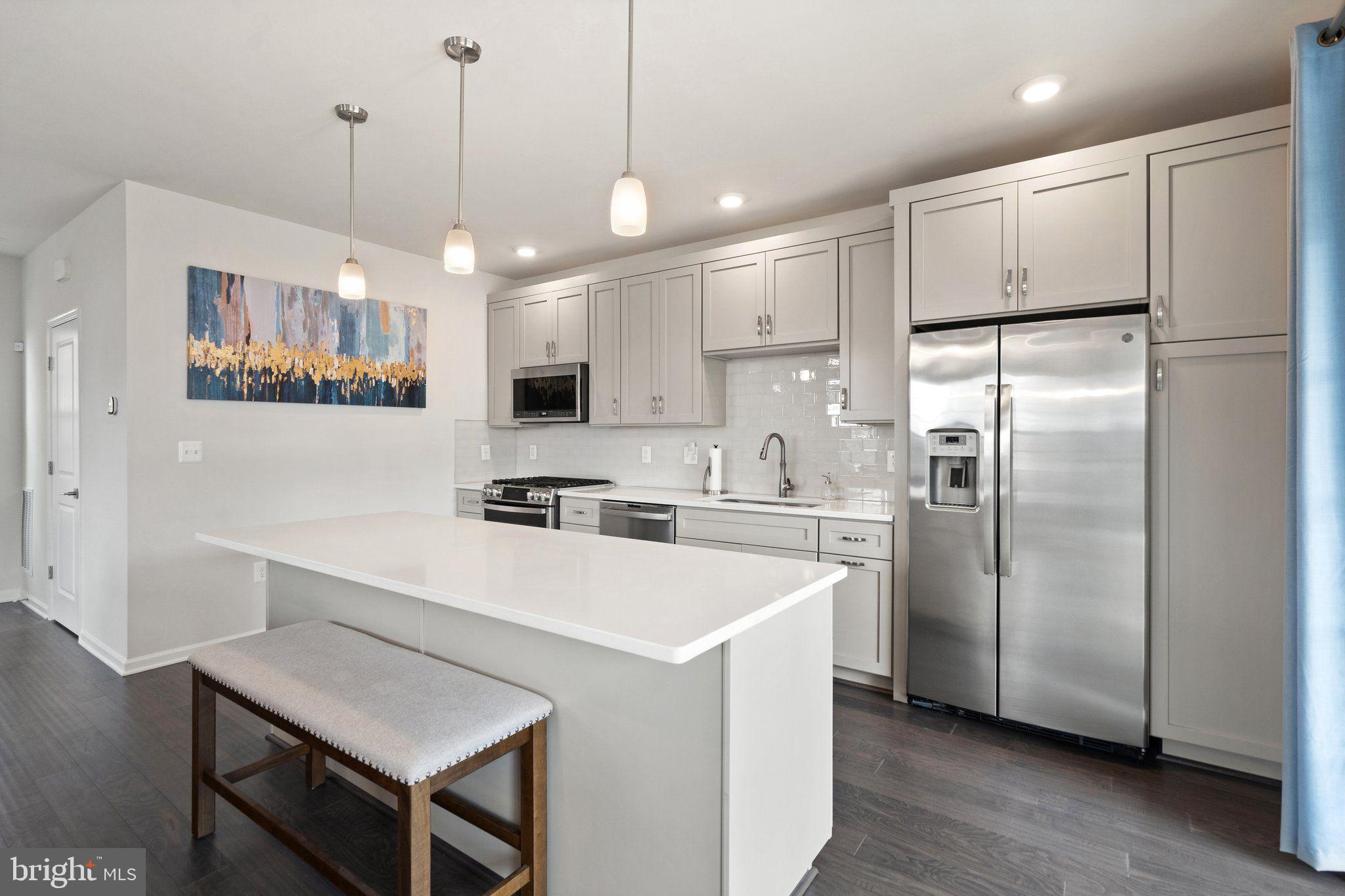 RIDGES AT LOUDOUN VALLEY - Residential