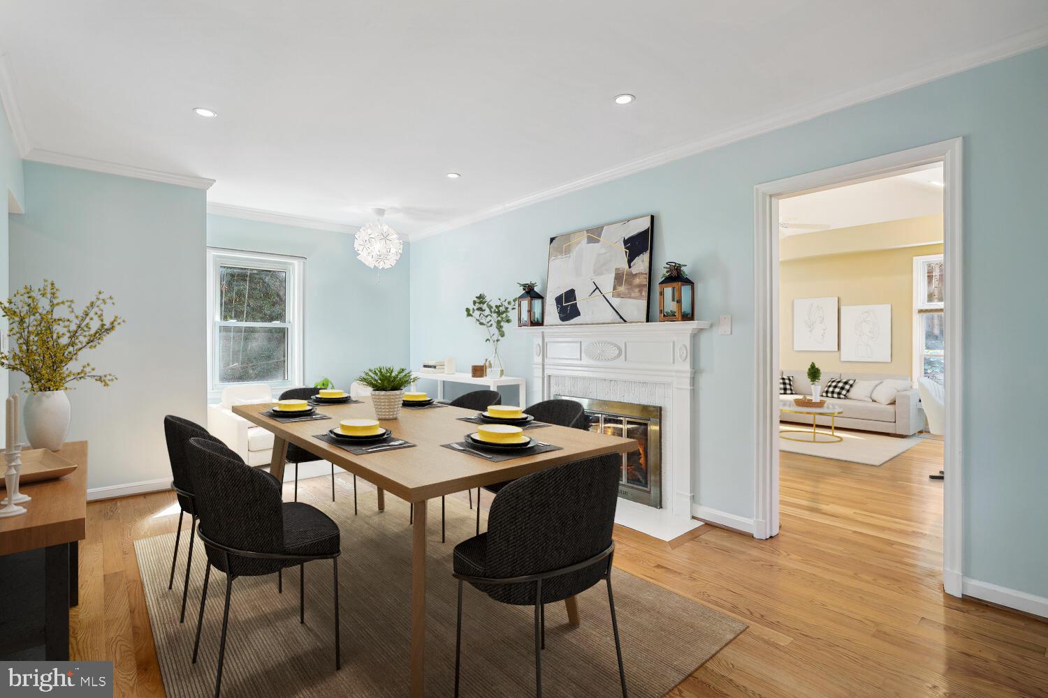 MADISON MANOR - Residential