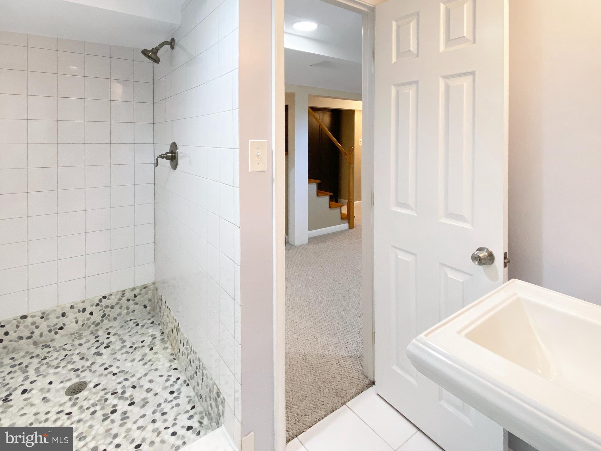 MADISON MANOR - Residential