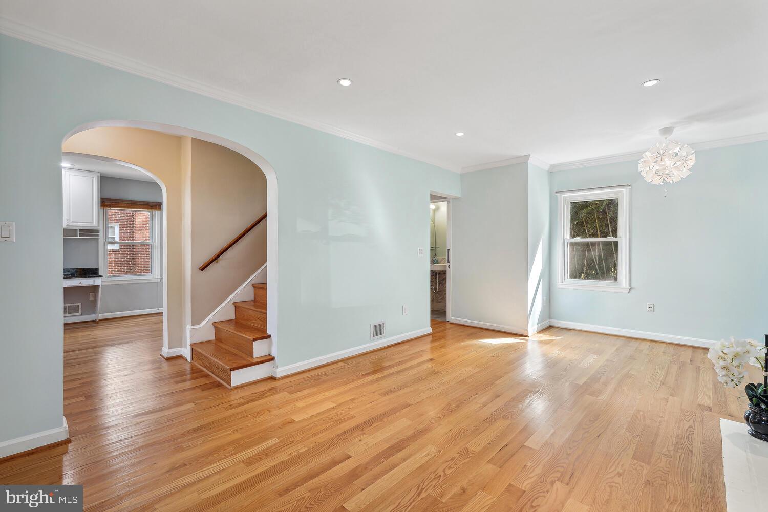 MADISON MANOR - Residential