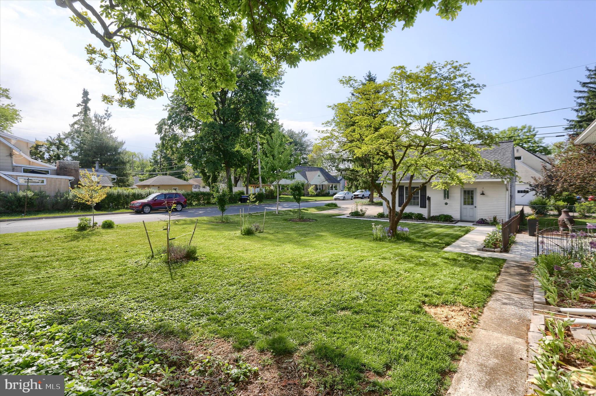 EARLINGTON - Residential
