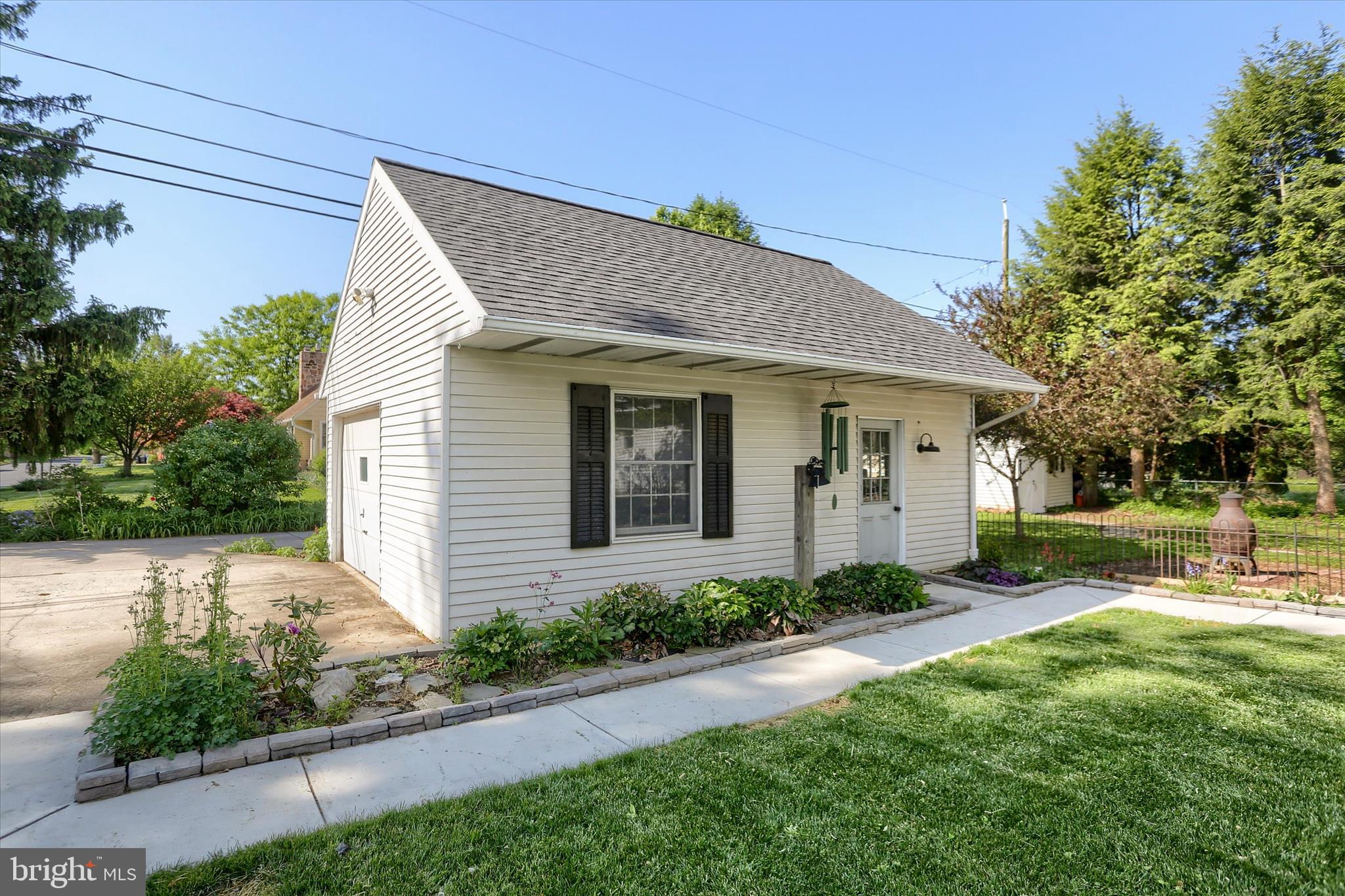 EARLINGTON - Residential
