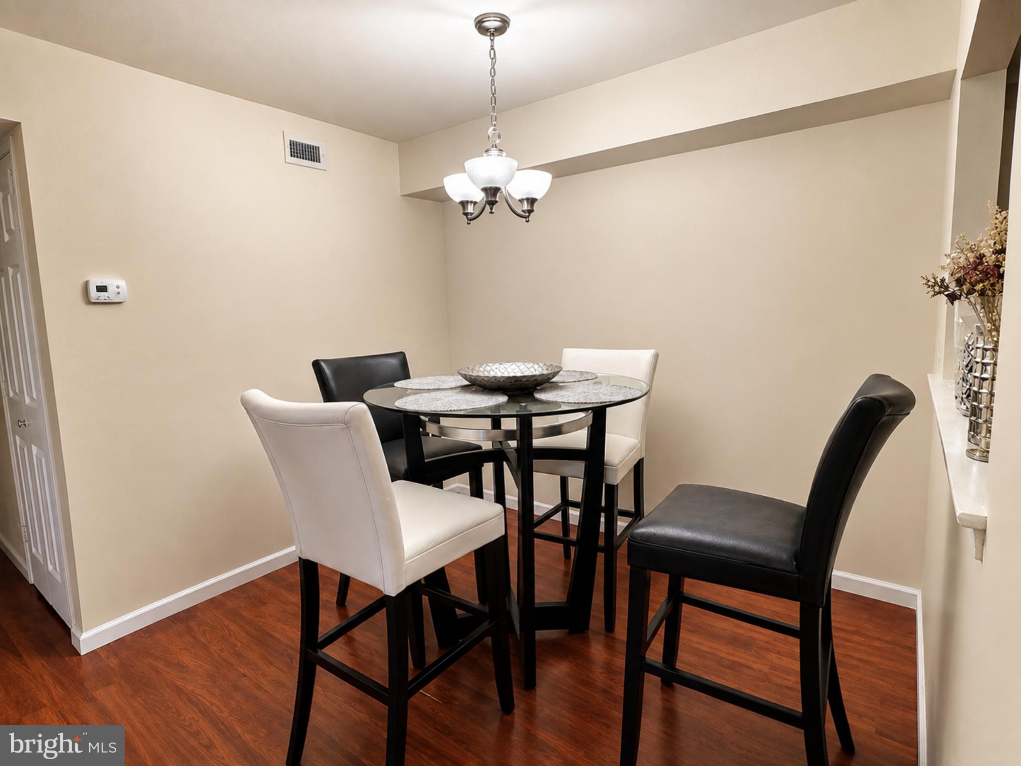 2041 JASON DRIVE 2ND FLOOR