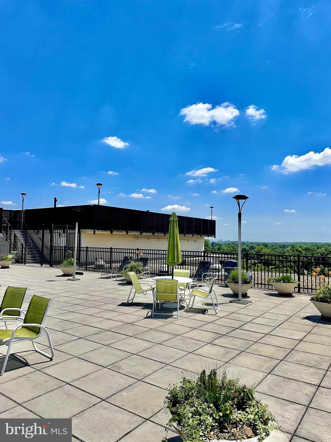 RIVERIA OF CHEVY CHASE - Residential Lease