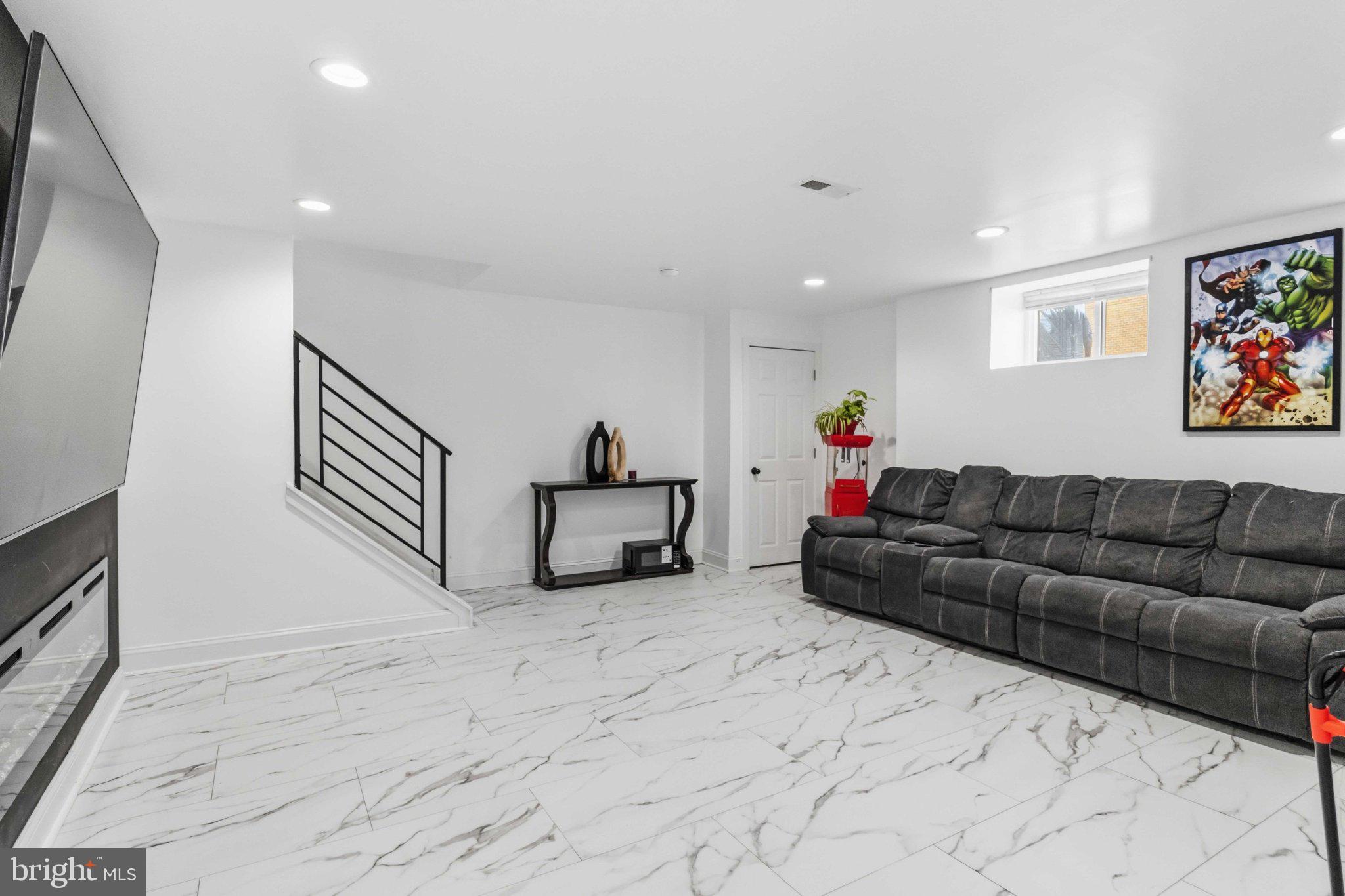 RHAWNHURST - Residential