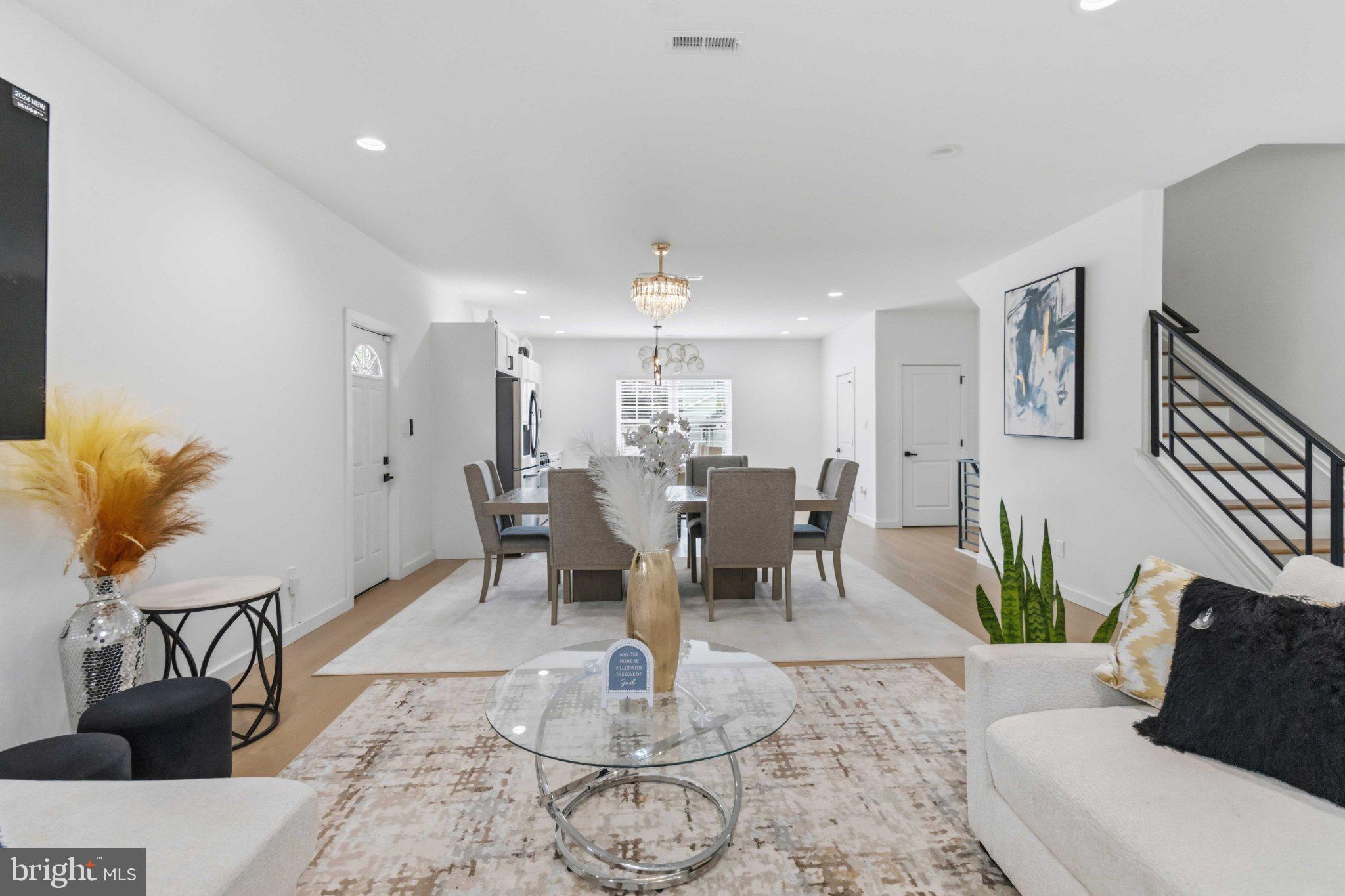 RHAWNHURST - Residential