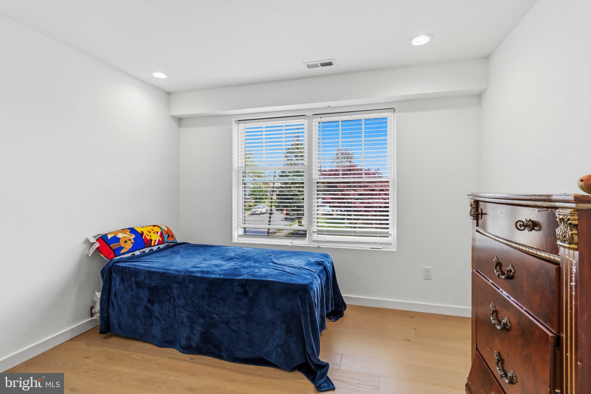 RHAWNHURST - Residential