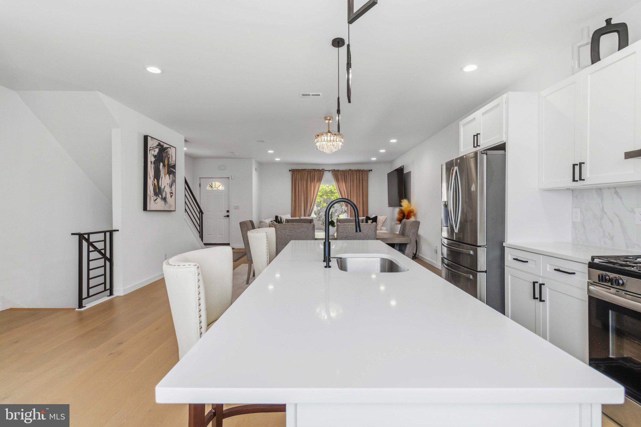 RHAWNHURST - Residential