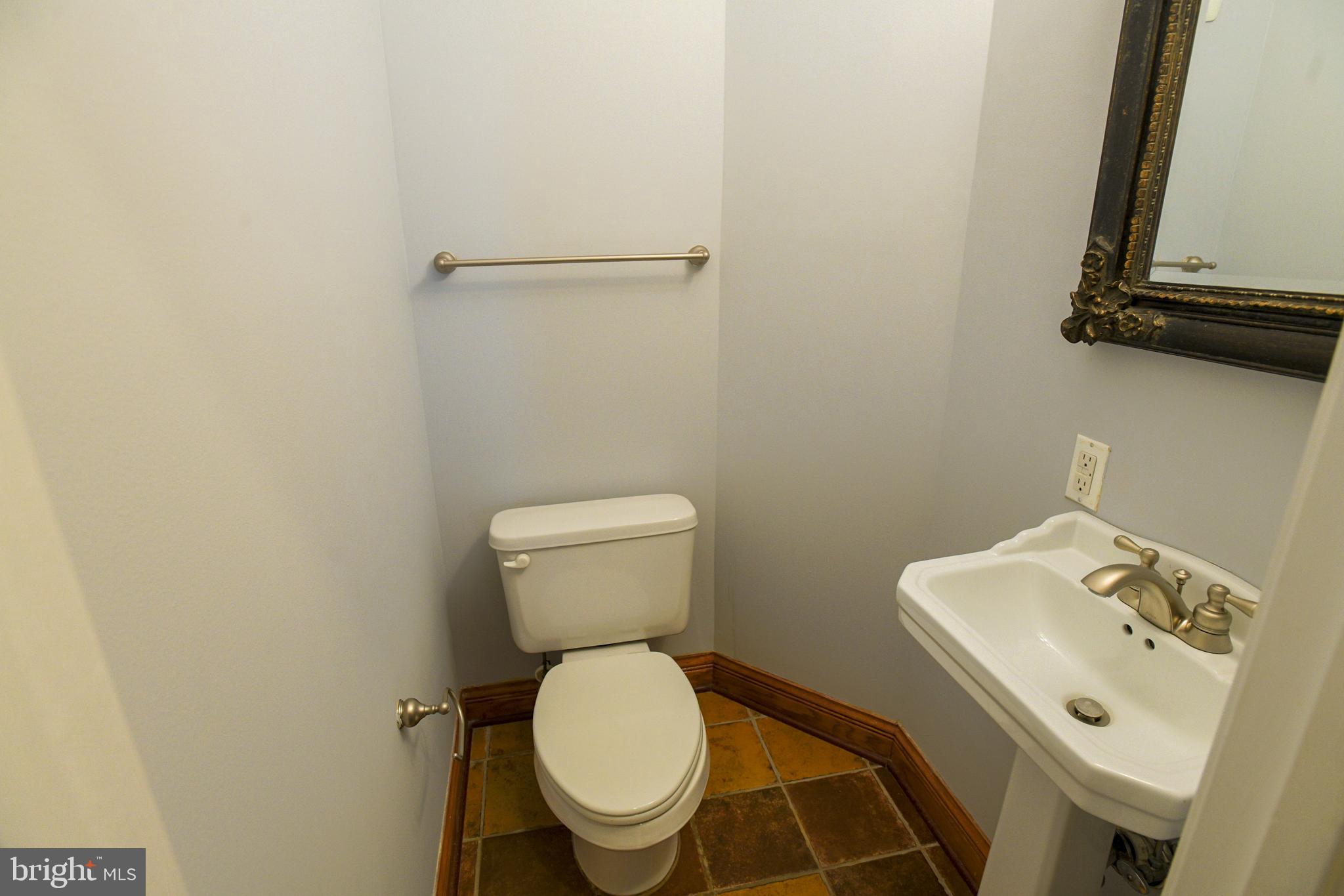 CANTON - Residential Lease