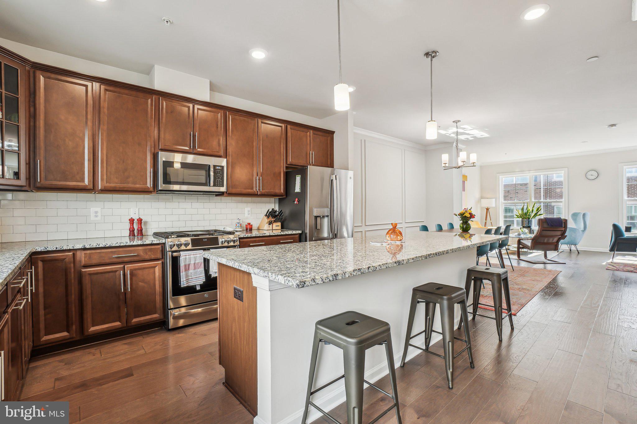 4749 CHEROKEE STREET