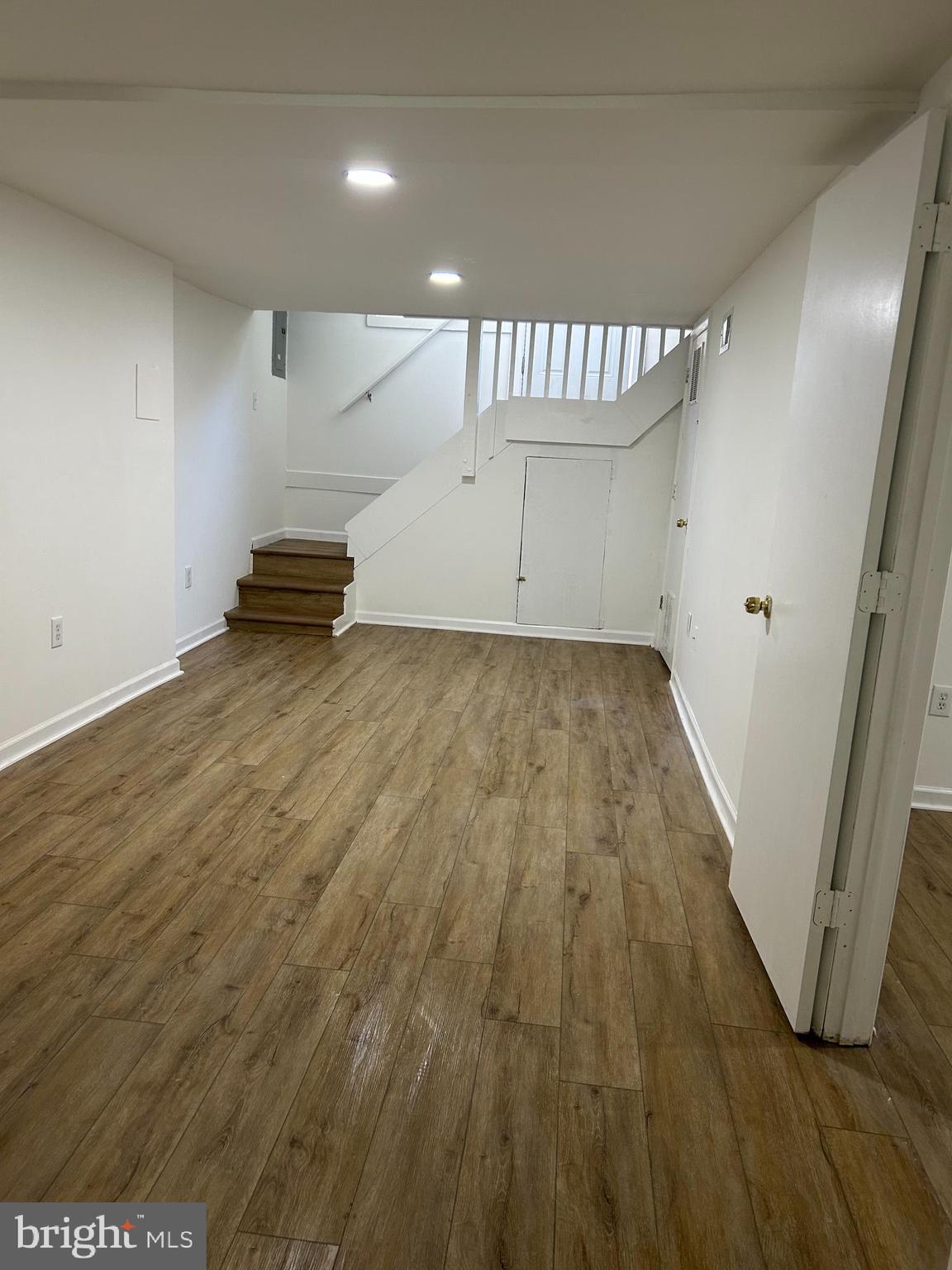 HOLLYWOOD - Residential