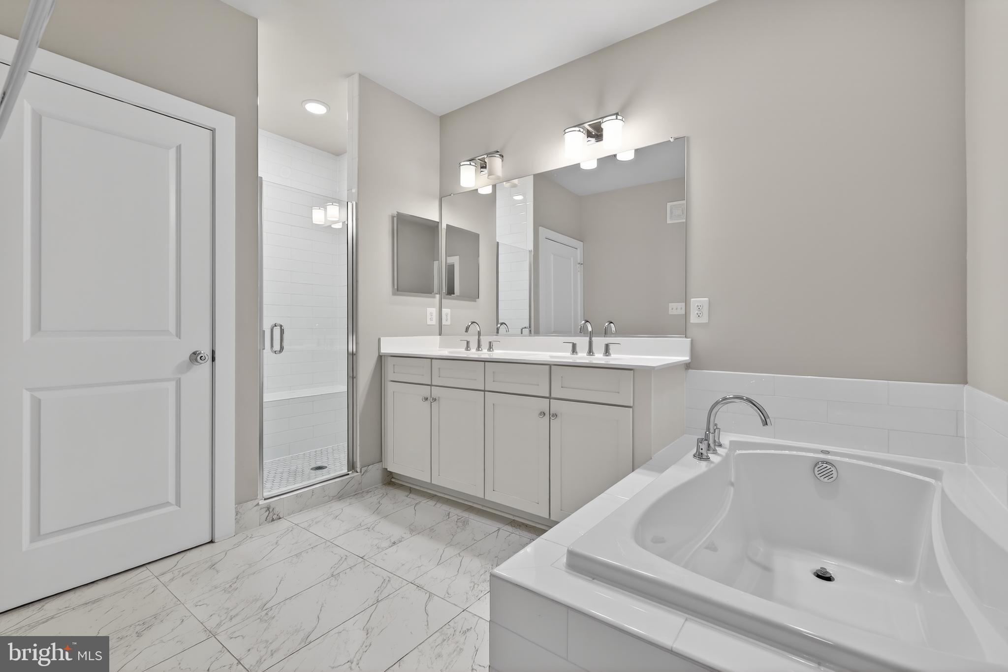 CARVER PLACE - Residential