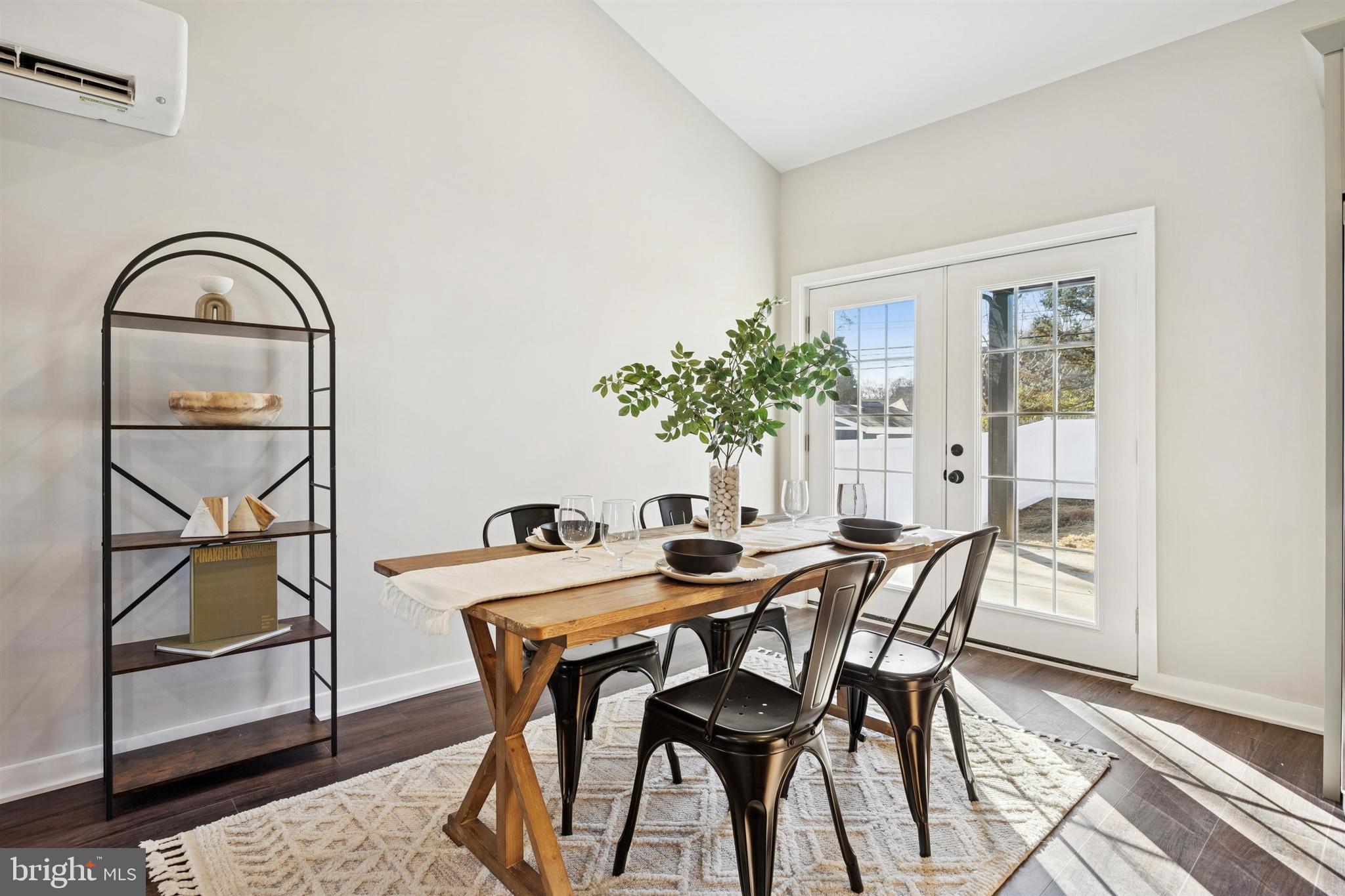 APPLETREE HILL - Residential