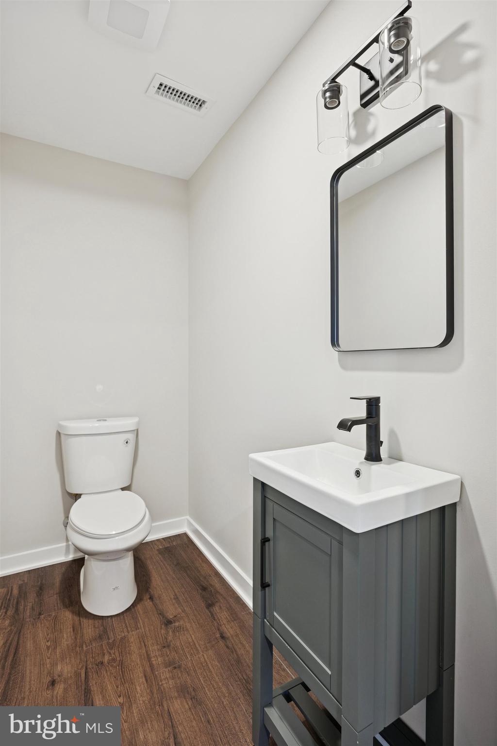 APPLETREE HILL - Residential