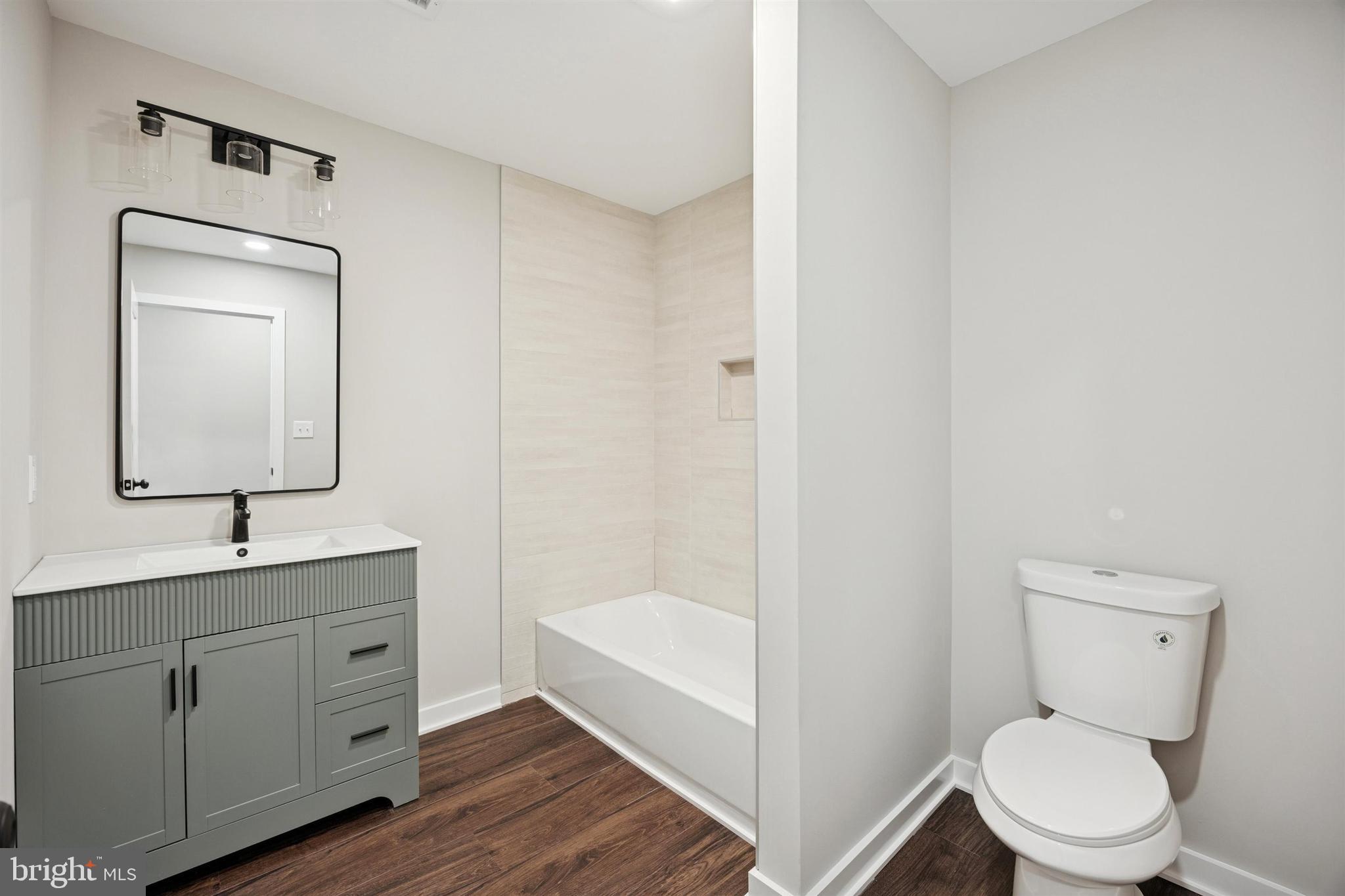 APPLETREE HILL - Residential