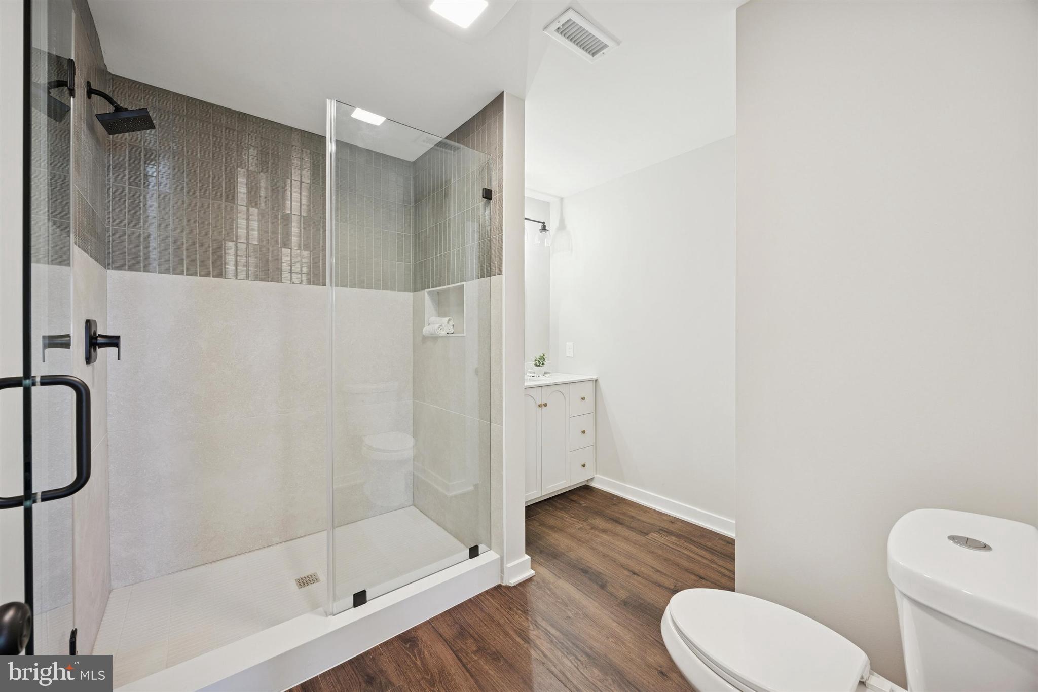 APPLETREE HILL - Residential