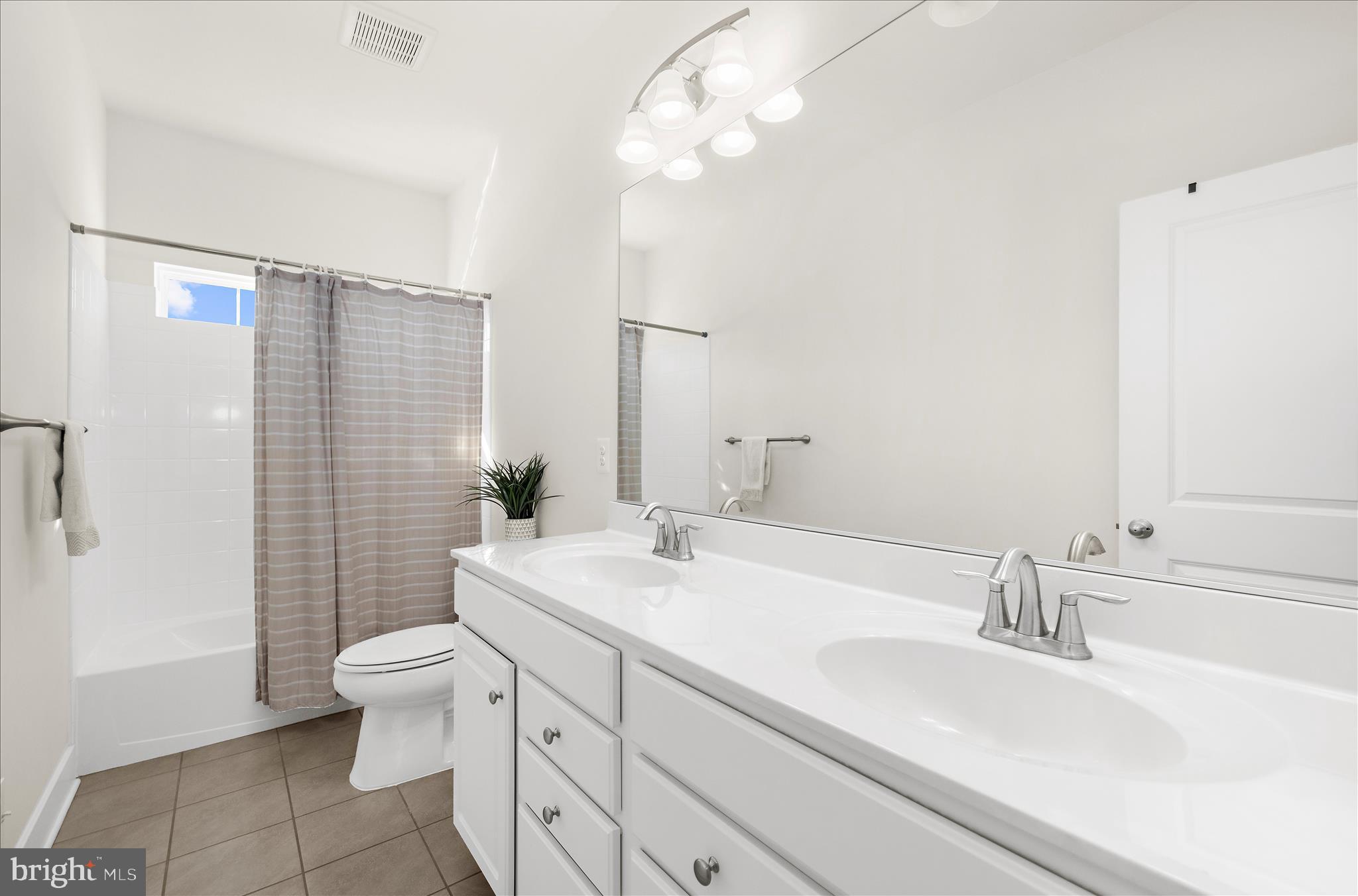 WADE'S GRANT - Residential