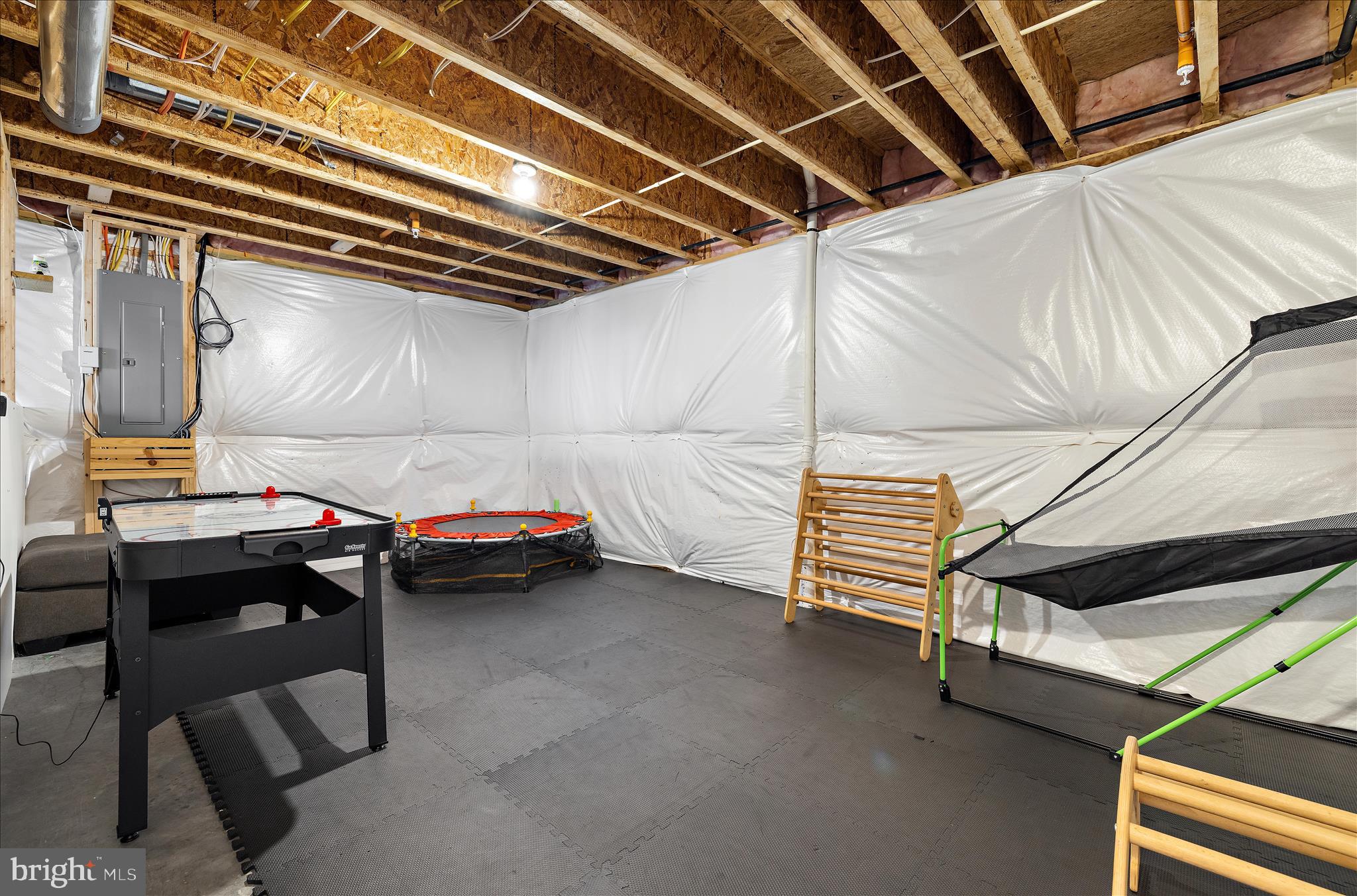 WADE'S GRANT - Residential