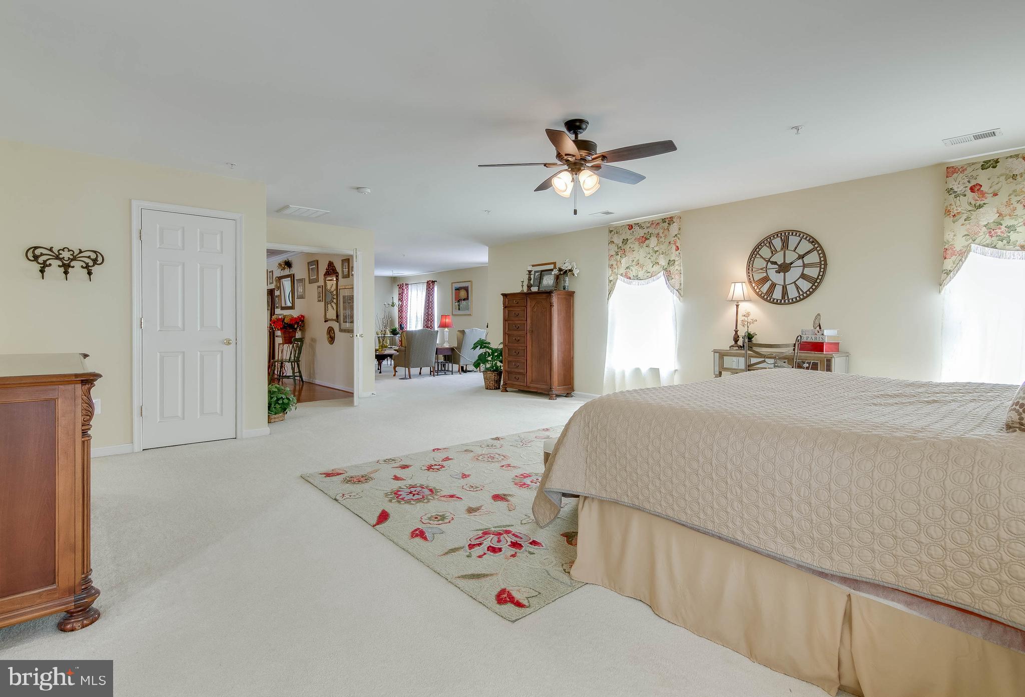 HILLANTRAE-PLAT 1> - Residential