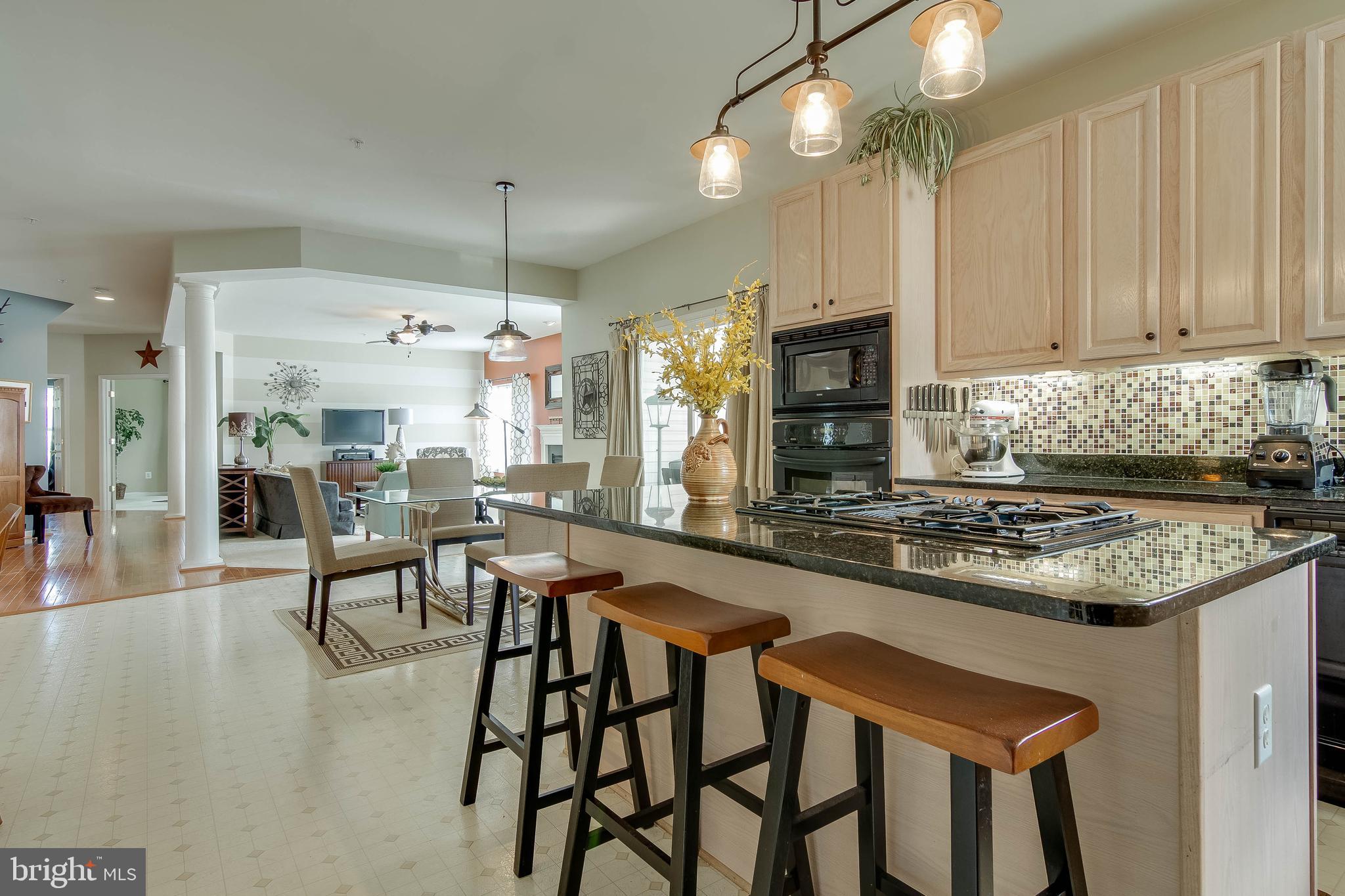 HILLANTRAE-PLAT 1> - Residential