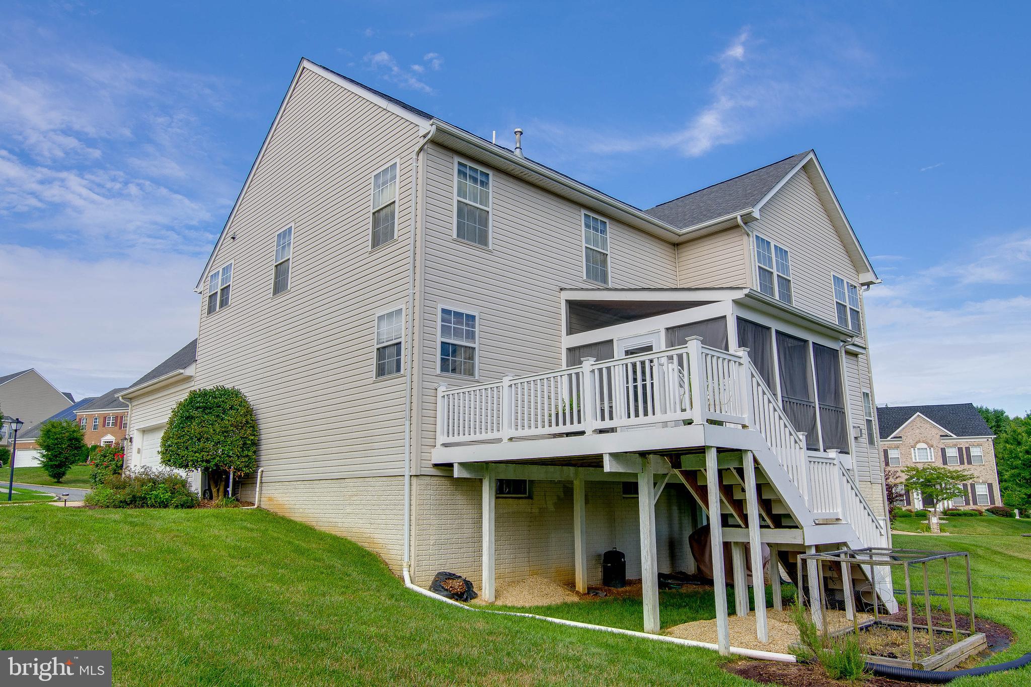 HILLANTRAE-PLAT 1> - Residential