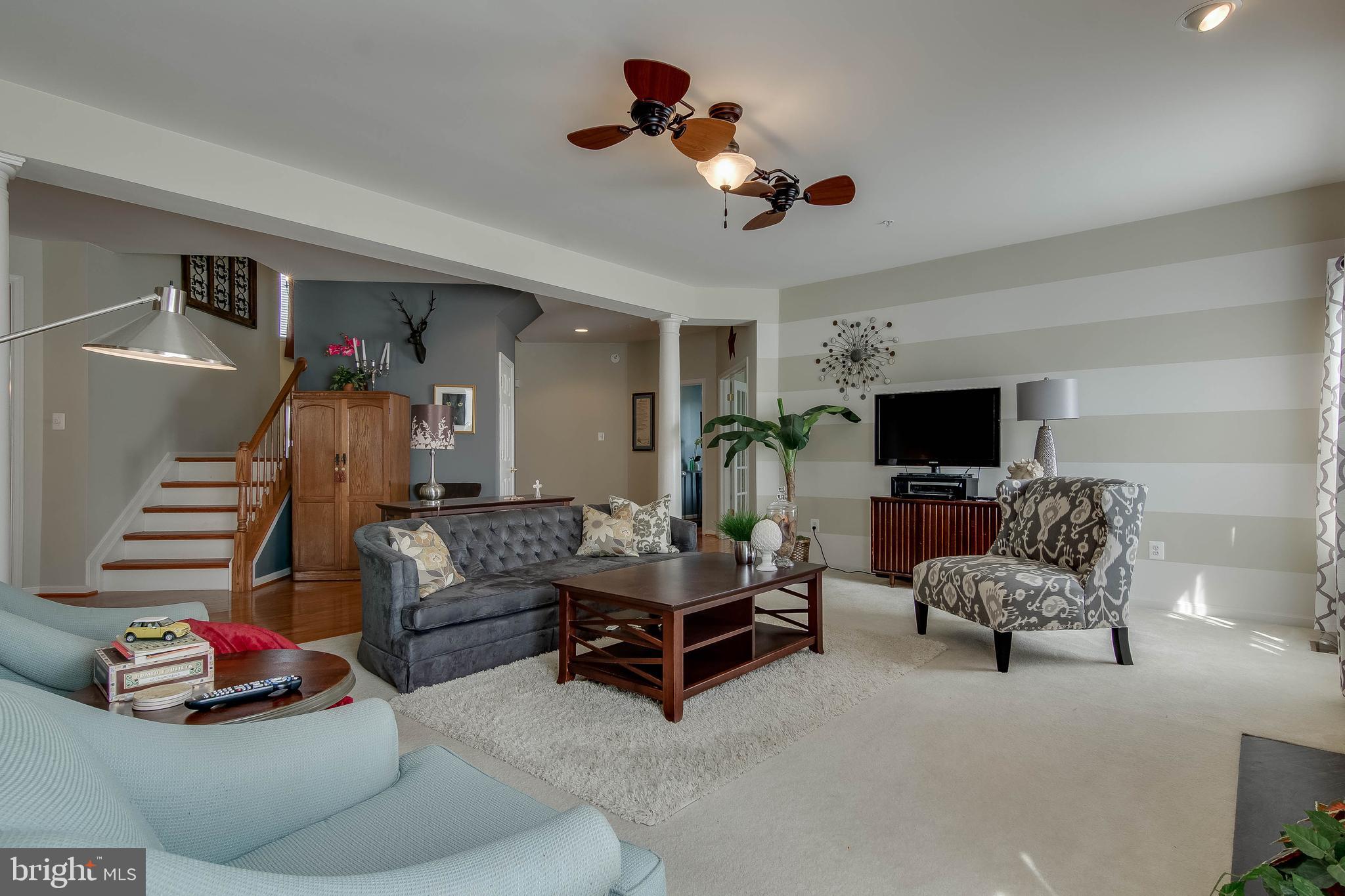 HILLANTRAE-PLAT 1> - Residential