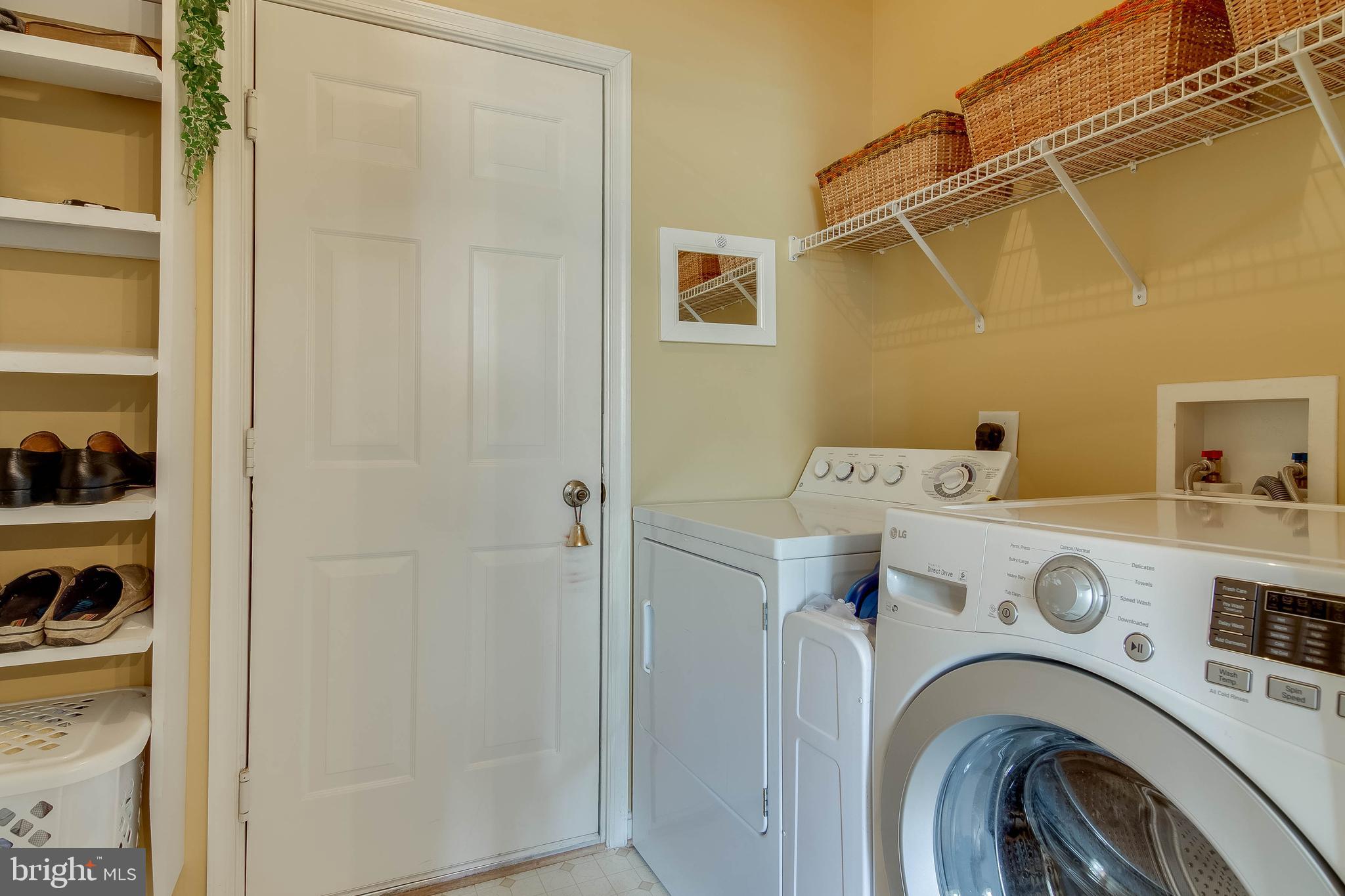 HILLANTRAE-PLAT 1> - Residential