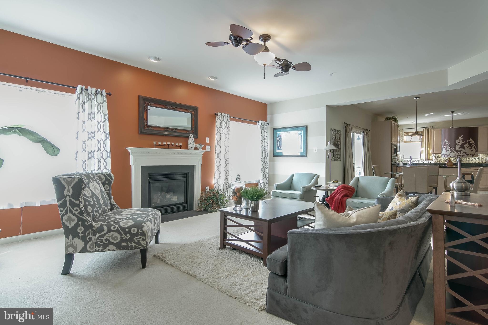 HILLANTRAE-PLAT 1> - Residential